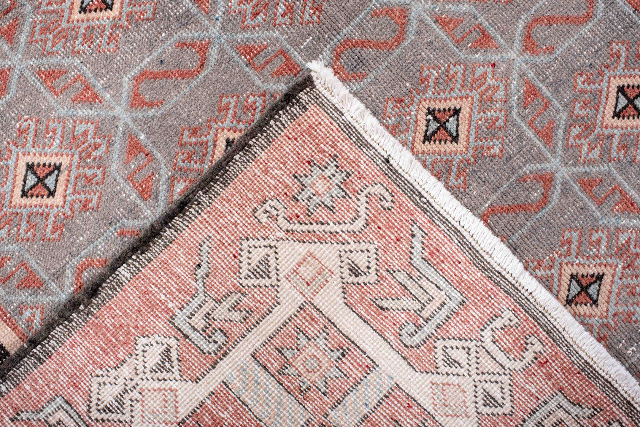 4' x 7' one-of-a-kind handmade vintage Sparta rug. Color palette: salmon, gray, ivory, charcoal, rose, taupe, pink, black