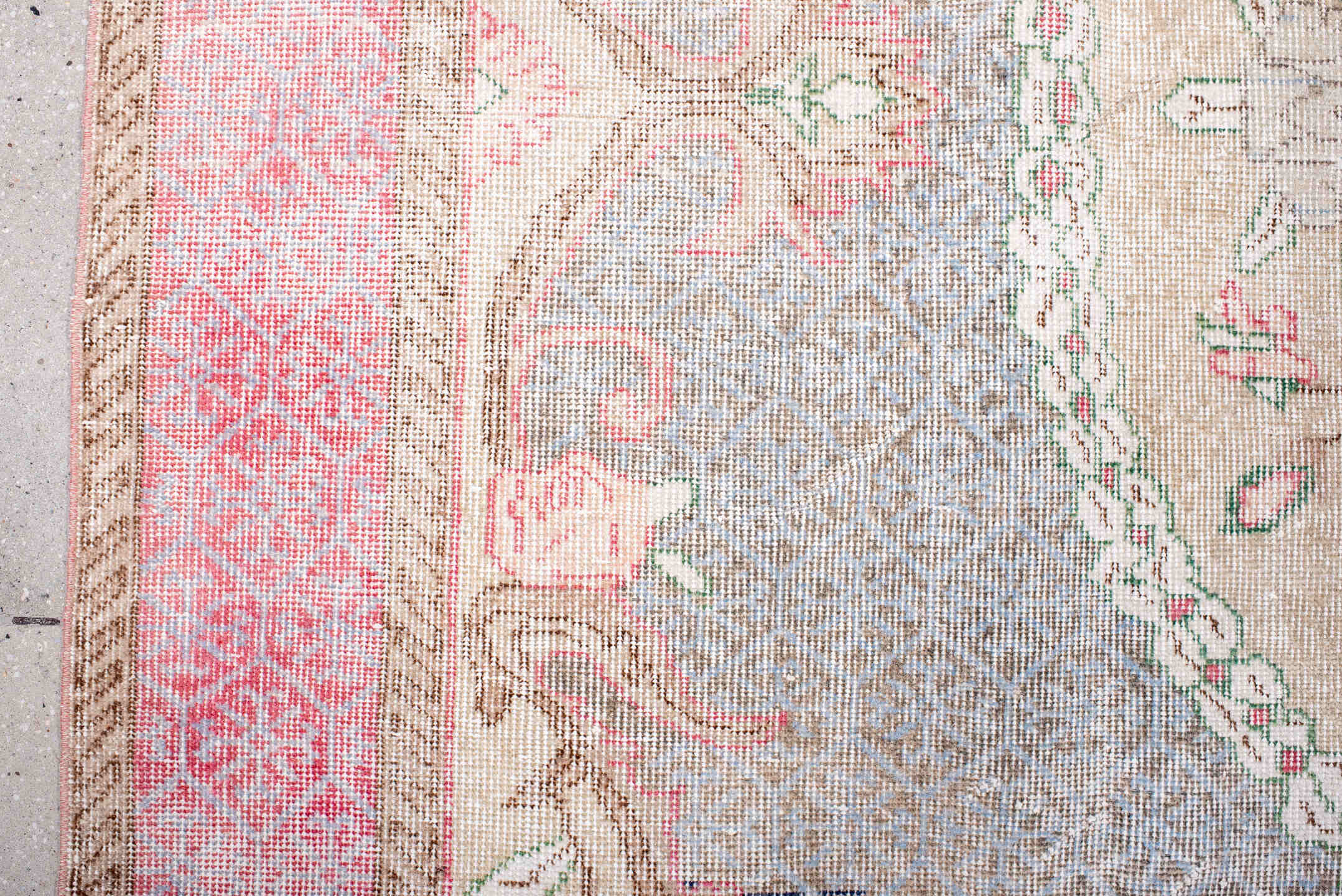 6' x 10' one-of-a-kind handmade vintage Sparta large size rug. Color palette: blush, ivory, taupe, soft gray, rose, sage