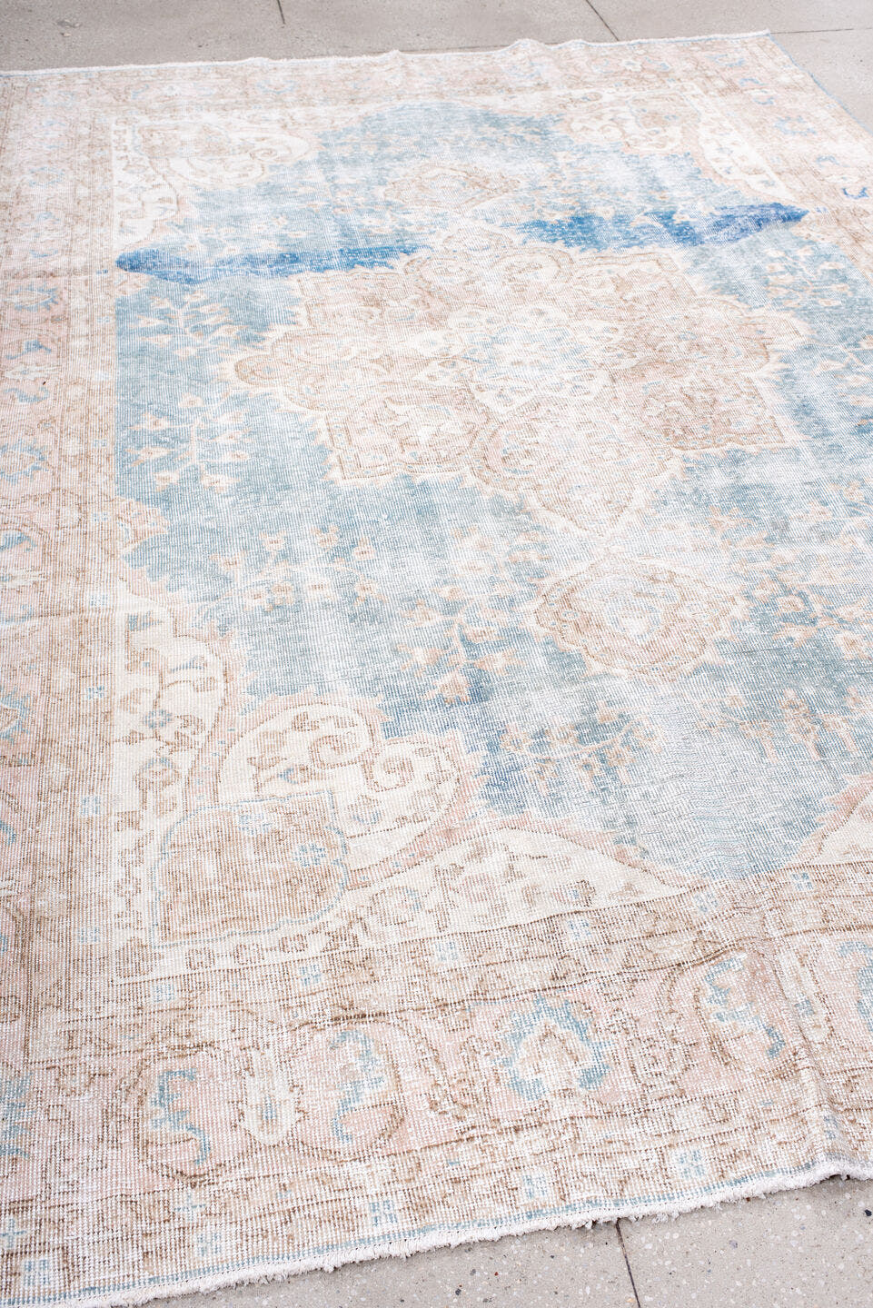 7' x 10' one-of-a-kind handmade vintage Sparta large size rug. Color palette: pale blue, blush, beige, ivory, taupe