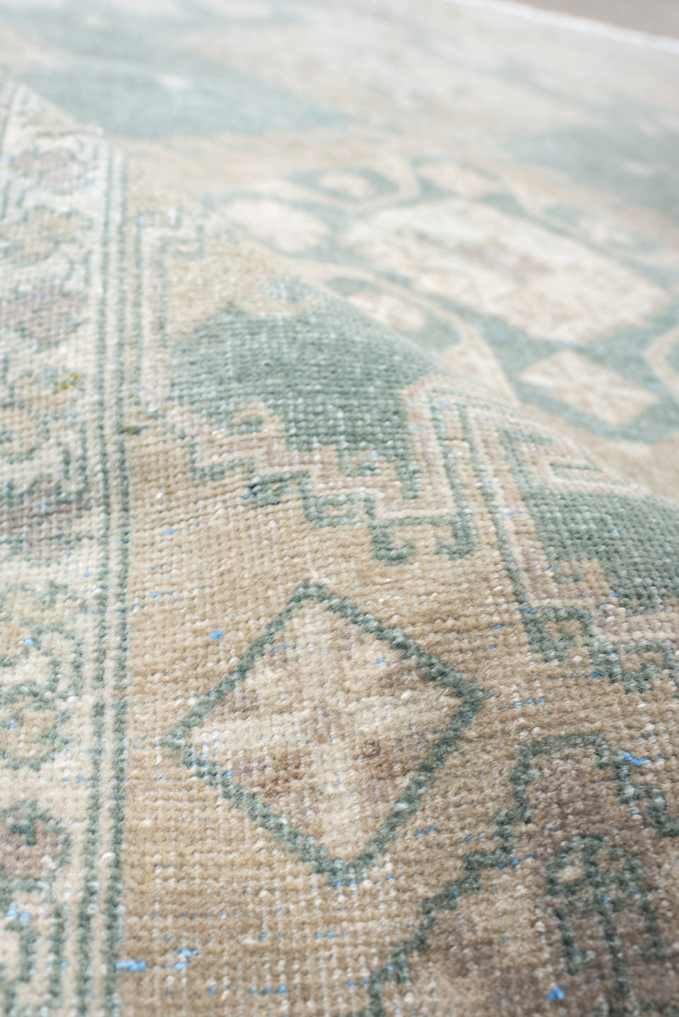 4' x 6' one-of-a-kind handmade antique Sparta small size rug. Color palette: pale blue, ivory, beige, taupe, light gray