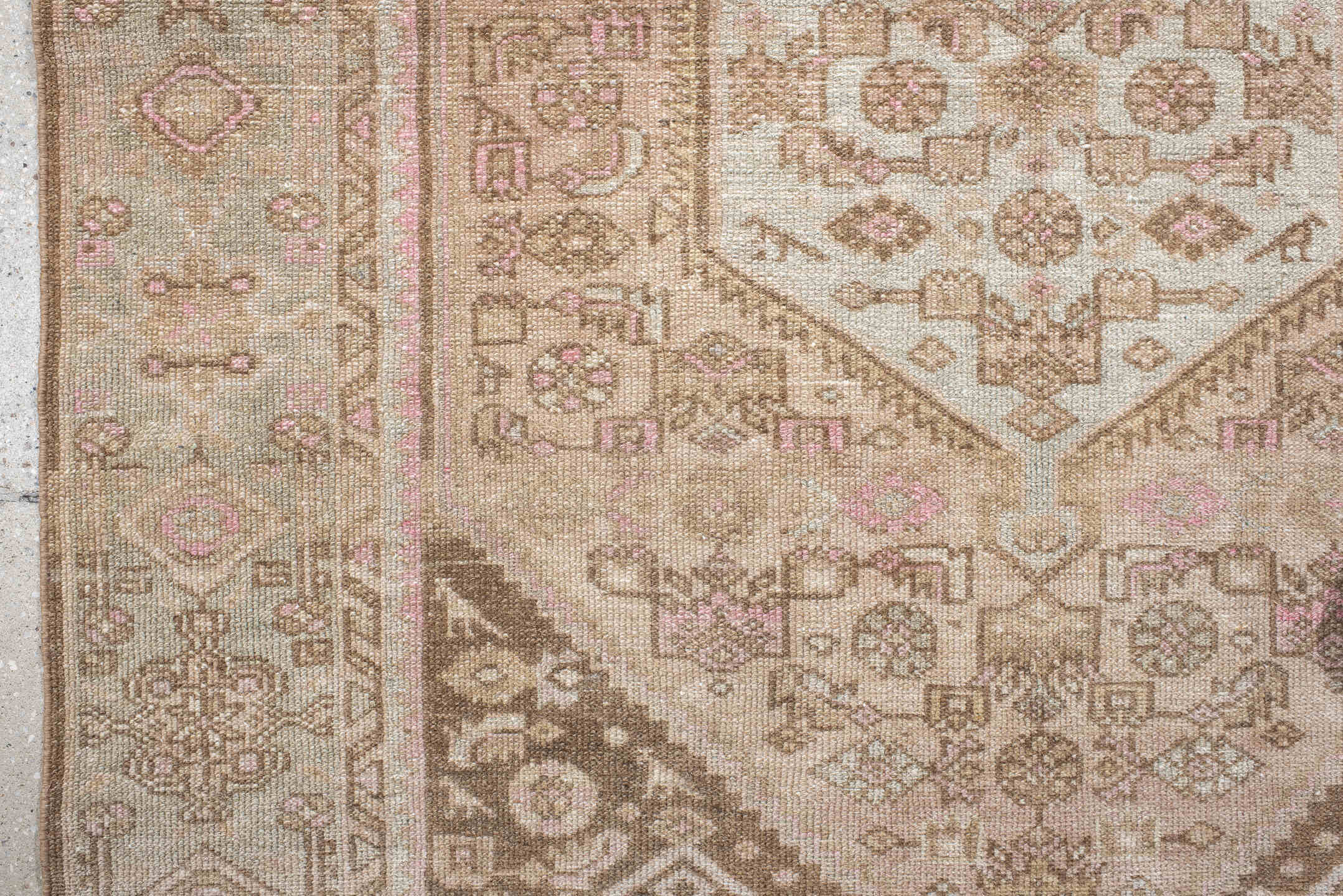 4' x 6' one-of-a-kind handmade antique Hamadan small size rug. Color palette: ivory, taupe, blush, sage, camel, brown, beige