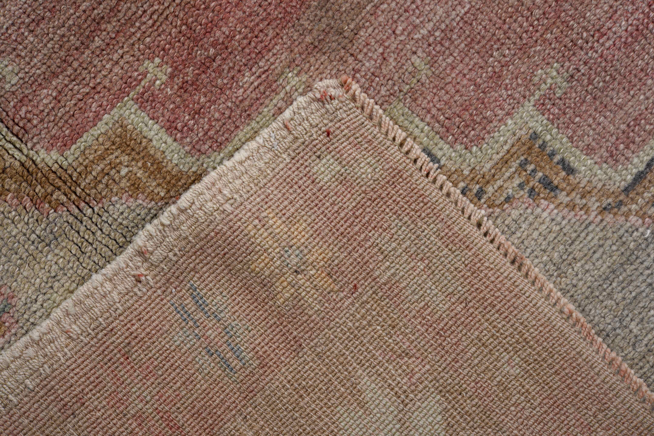 5' x 9' one-of-a-kind handmade antique Oushak medium size rug. Color palette: blush, ivory, taupe, camel, dusty rose, sage
