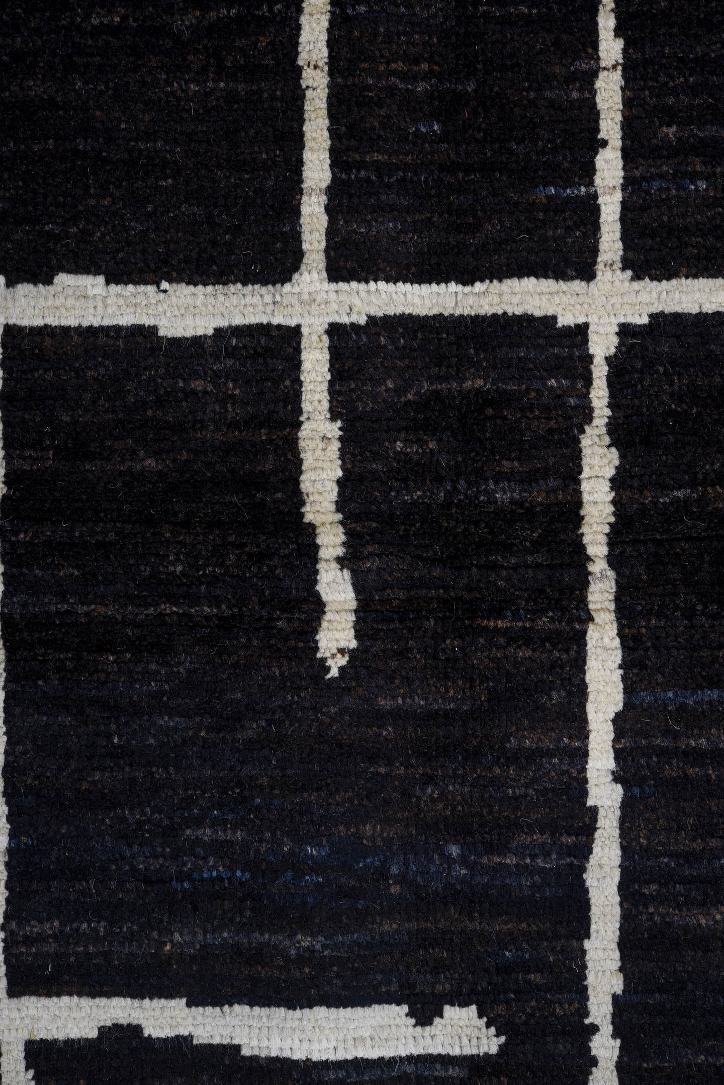 4' x 6' one-of-a-kind handmade vintage Tulu small size rug. Color palette: black, ivory