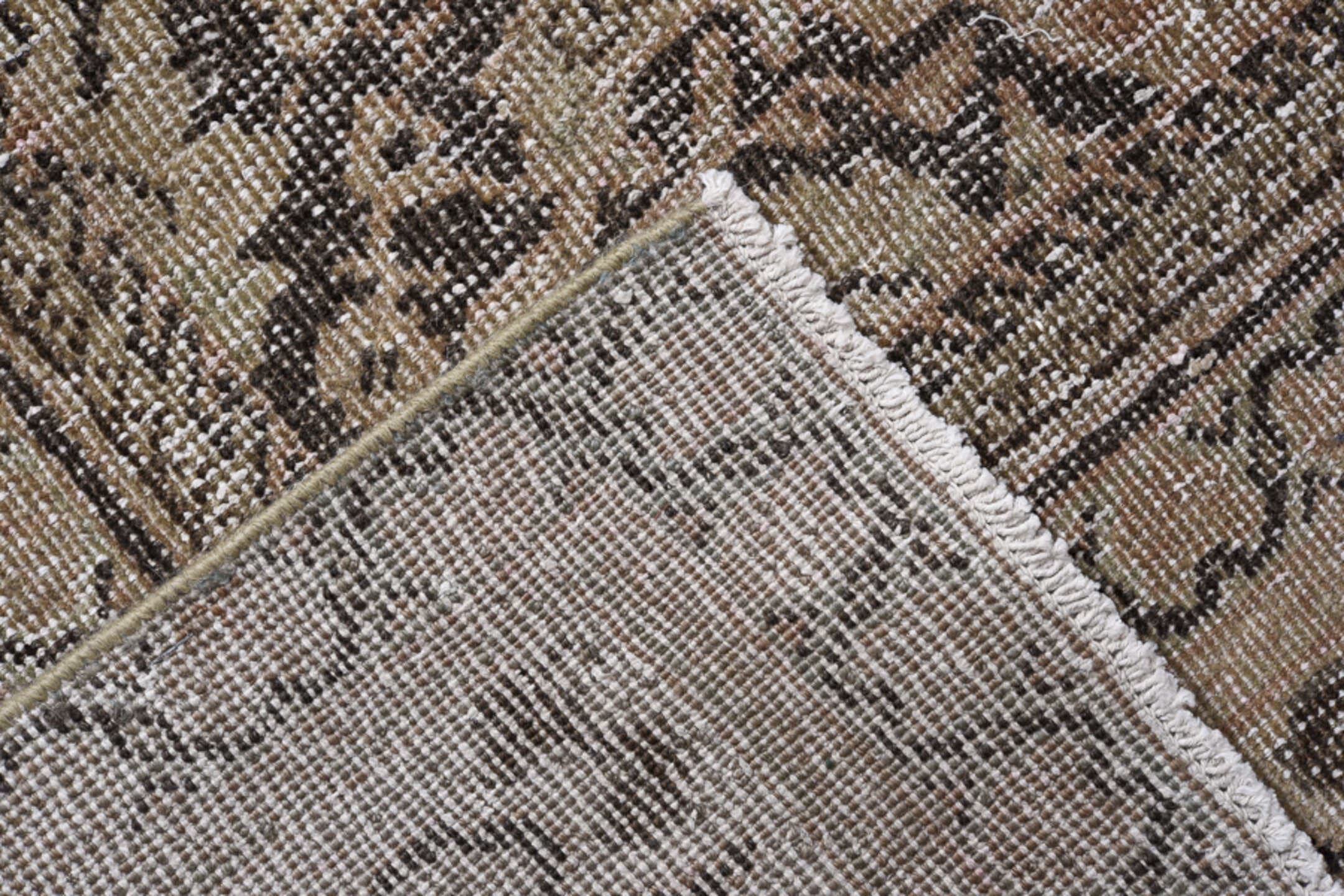 9' x 12' one-of-a-kind handmade vintage Mahal large size rug. Color palette: ivory, taupe, charcoal, blush, beige, slate