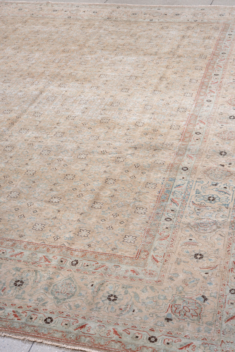 9' x 12' one-of-a-kind handmade vintage Tabriz large size rug. Color palette: black, brown, gainsboro, gray, light gray