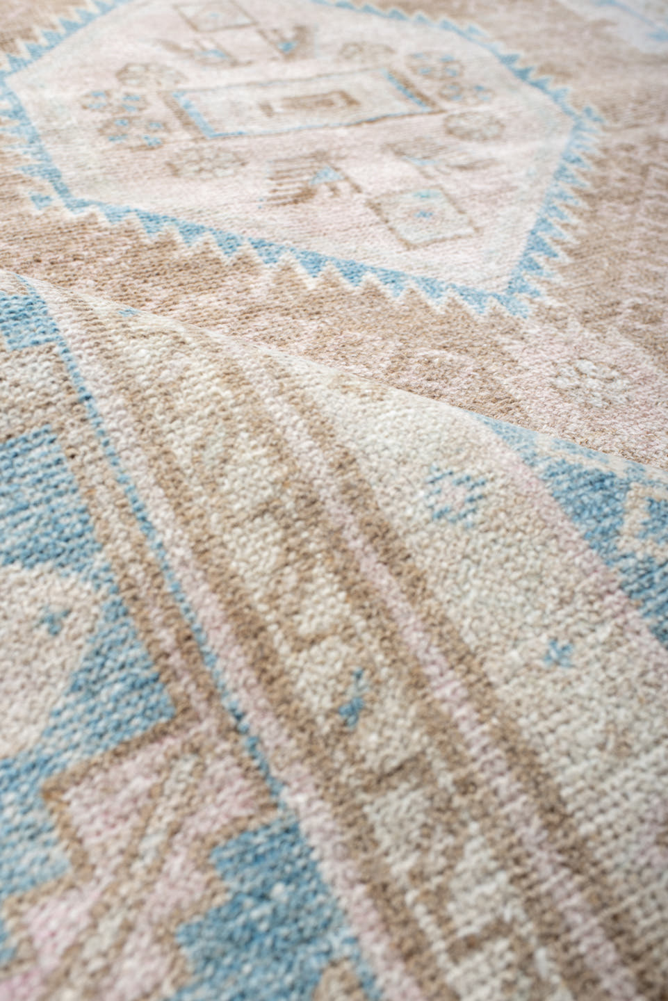 4' x 6' one-of-a-kind handmade antique Hamadan small size rug. Color palette: ivory, sky_blue, beige, taupe, camel