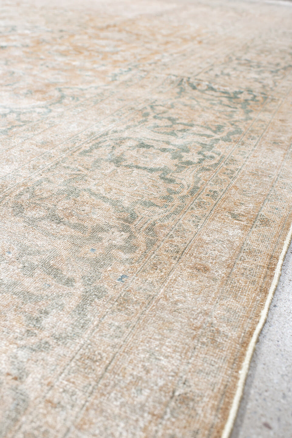 6' x 10' one-of-a-kind handmade vintage Kashan large size rug. Color palette: ivory, blush, pale blue, cream, taupe, sage
