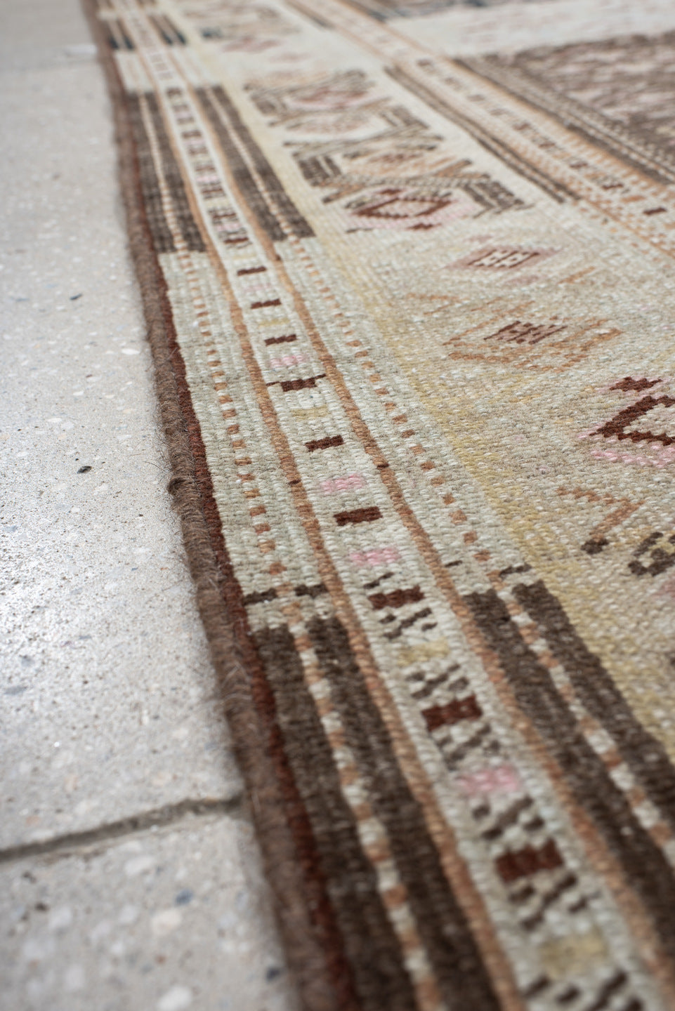 5' x 10' one-of-a-kind handmade antique NW Persian medium size rug. Color palette: ivory, brown, sky blue, taupe, rose, rust