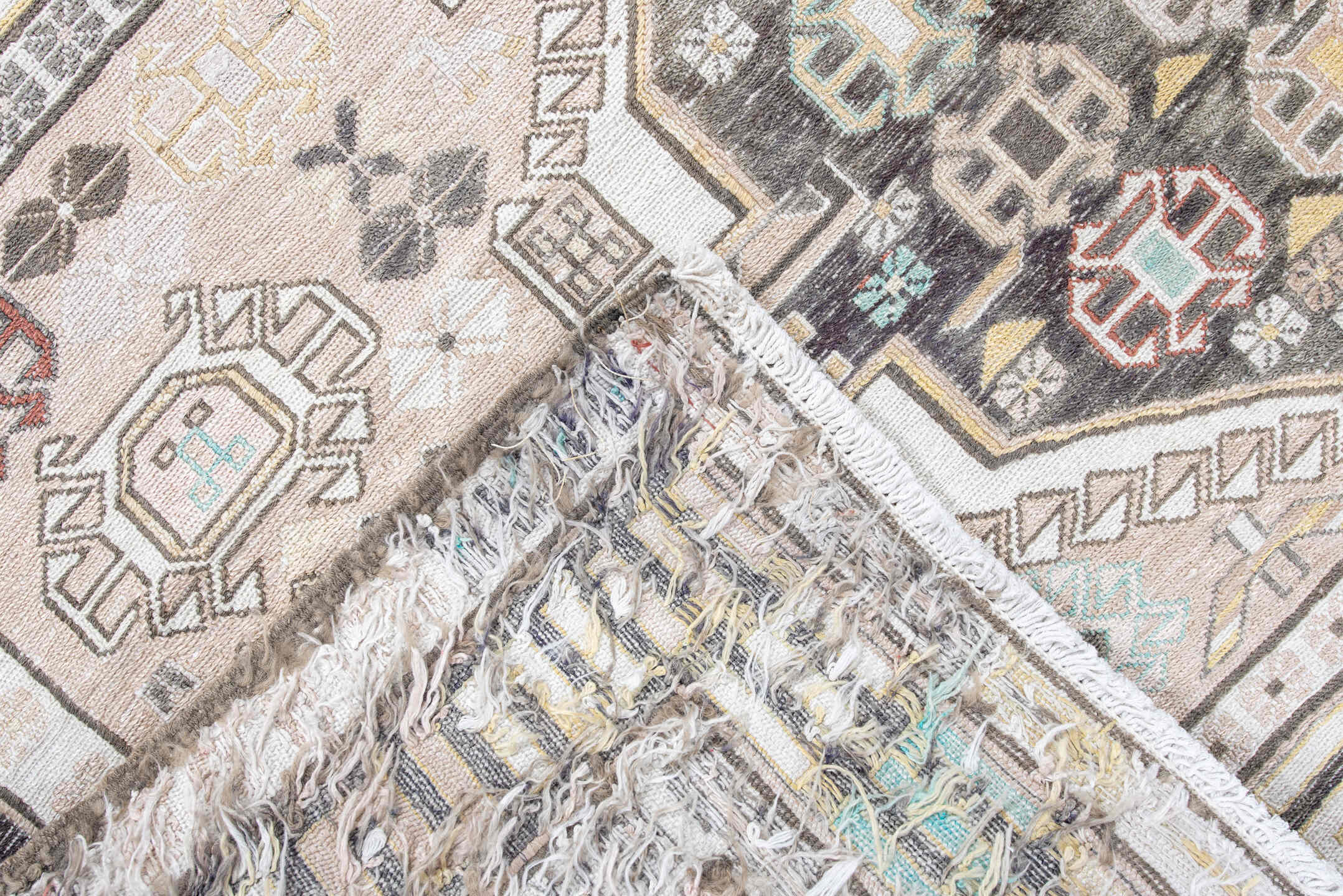 4' x 6' one-of-a-kind handmade antique Sumak small size rug. Color palette: ivory, charcoal, taupe, soft blue, rust, camel