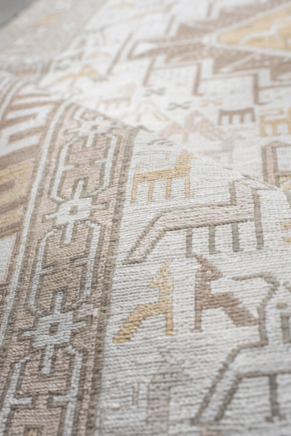 3' x 5' one-of-a-kind handmade vintage Sumak small size rug. Color palette: ivory, beige, taupe, cream, pale gold, camel