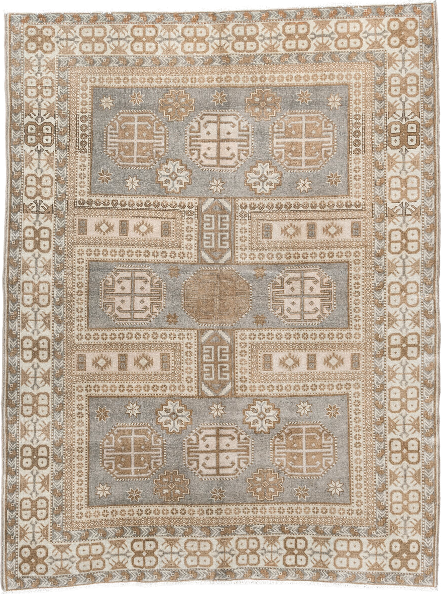 4' x 5' one-of-a-kind handmade vintage Sivas small size rug. Color palette: antiquewhite, brown, dim gray, gray, light gray