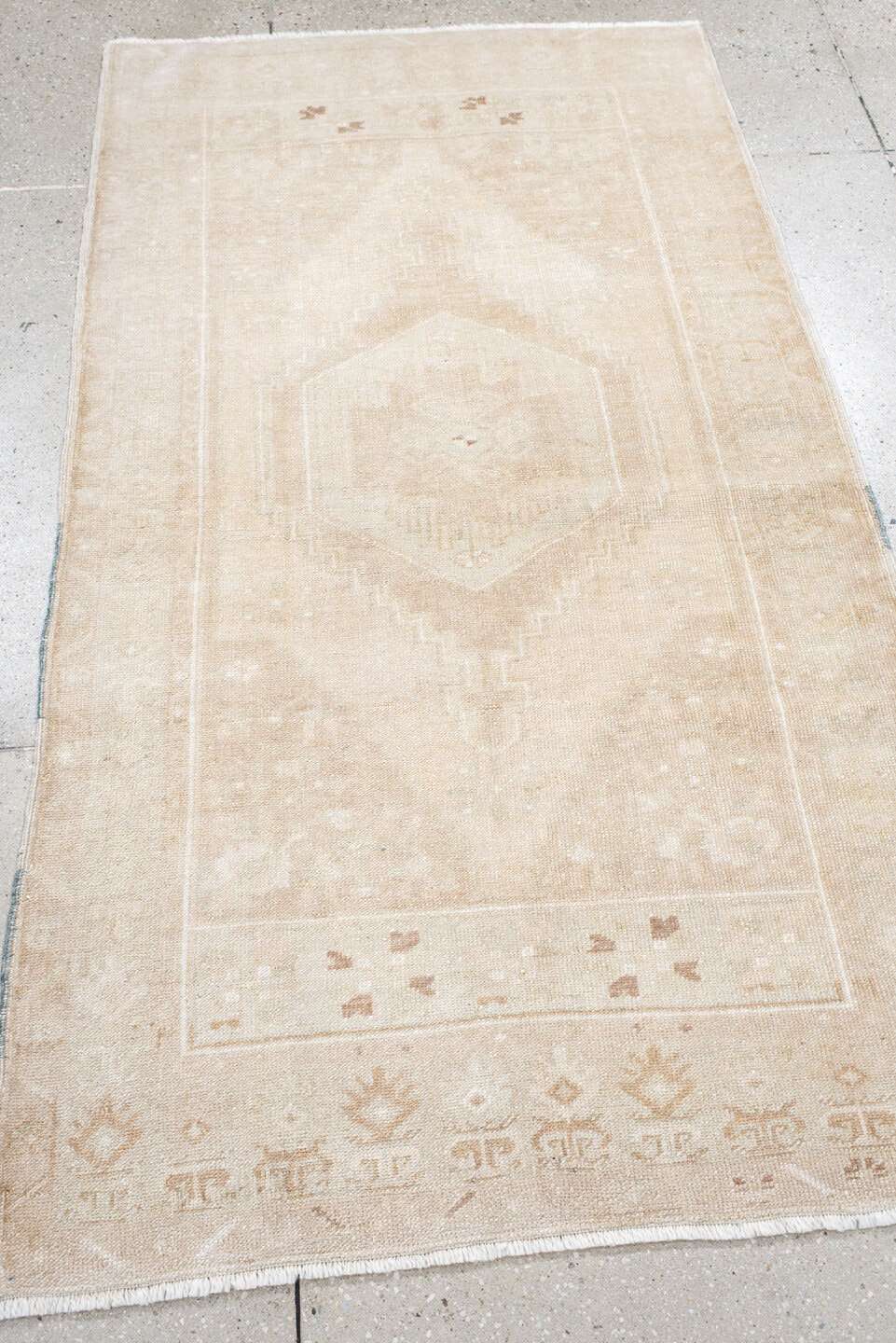3' x 6' one-of-a-kind handmade antique Oushak small size rug. Color palette: ivory, cream, blush, beige, taupe, pink, gray