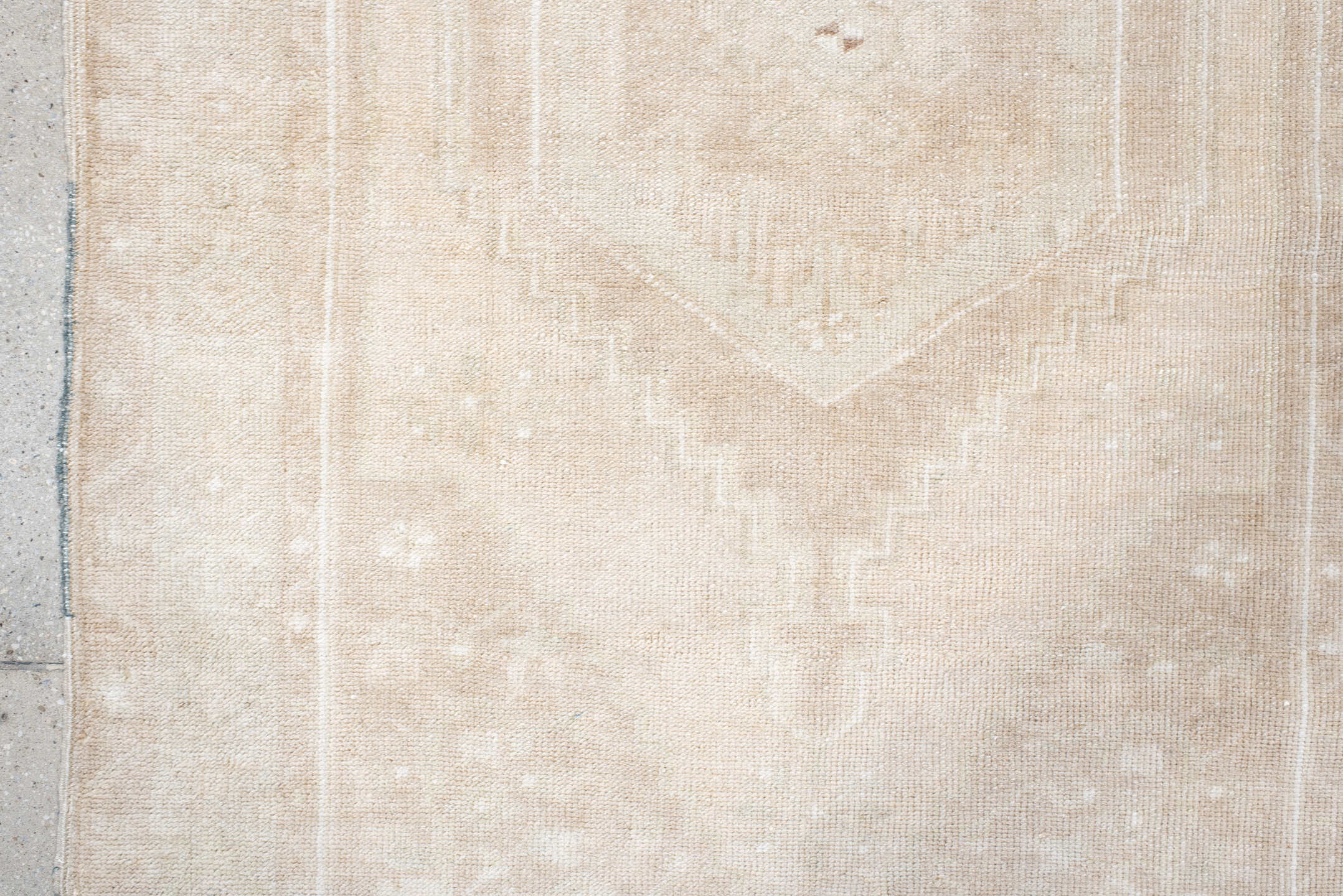 3' x 6' one-of-a-kind handmade antique Oushak small size rug. Color palette: ivory, cream, blush, beige, taupe, pink, gray