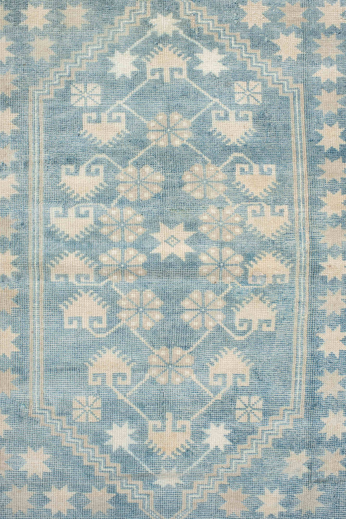 3' x 5' one-of-a-kind handmade antique Ardebil small size rug. Color palette: ivory, sky blue, beige, camel, light blue