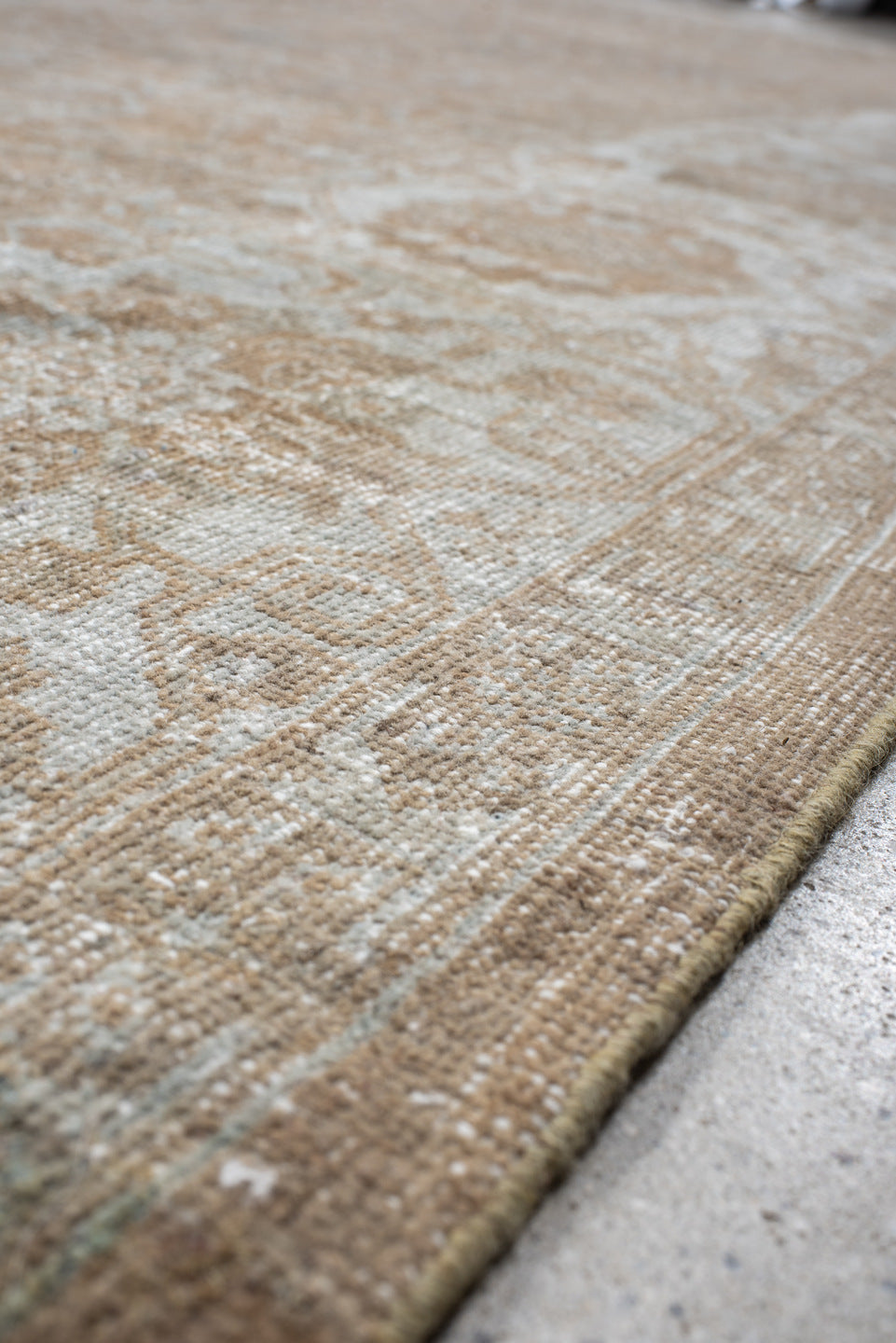 12' x 15' one-of-a-kind handmade vintage Mahal oversize rug. Color palette: brown, dark gray, gray, light gray, off-white