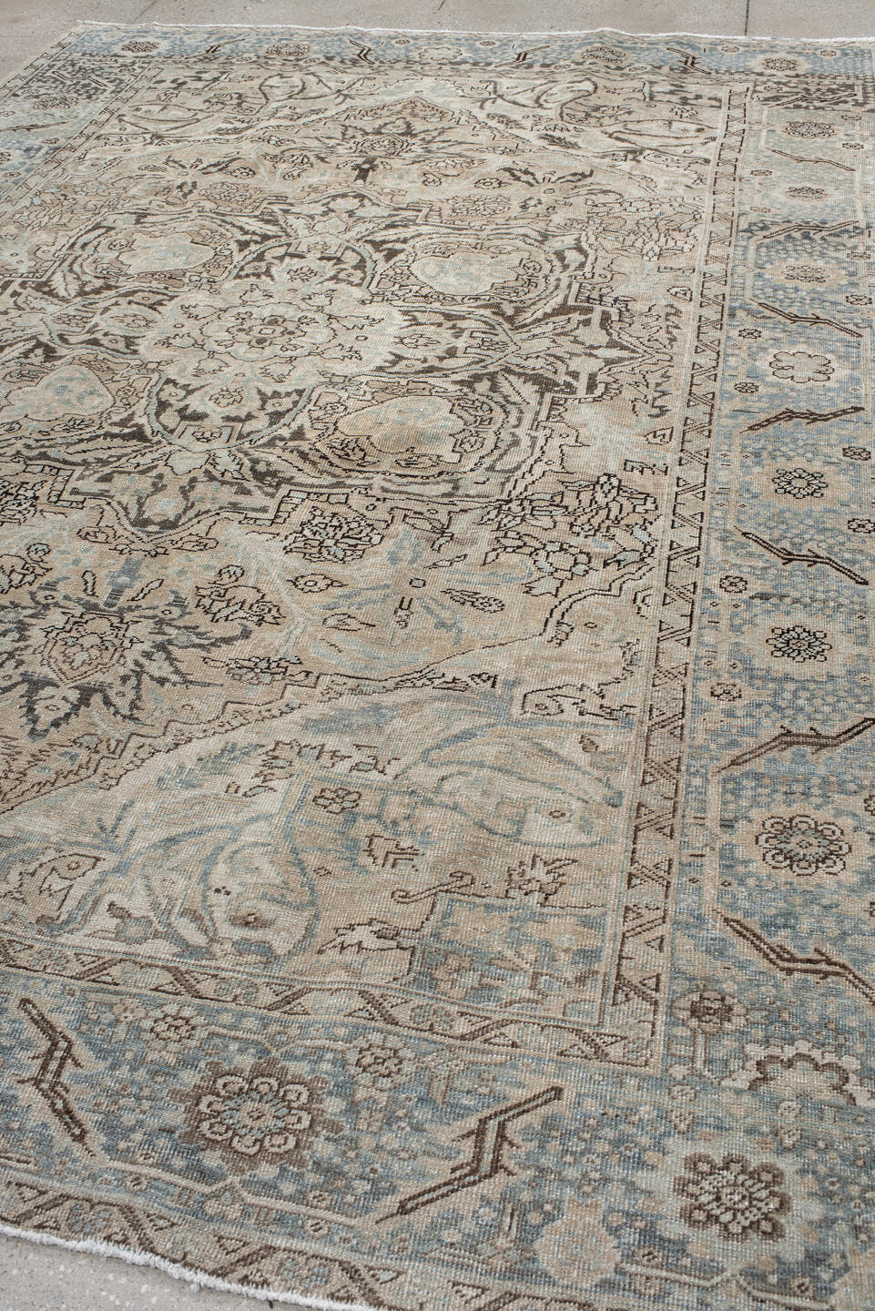 8' x 11' one-of-a-kind handmade antique Heriz large size rug. Color palette: ivory, sky blue, taupe, charcoal, beige, slate
