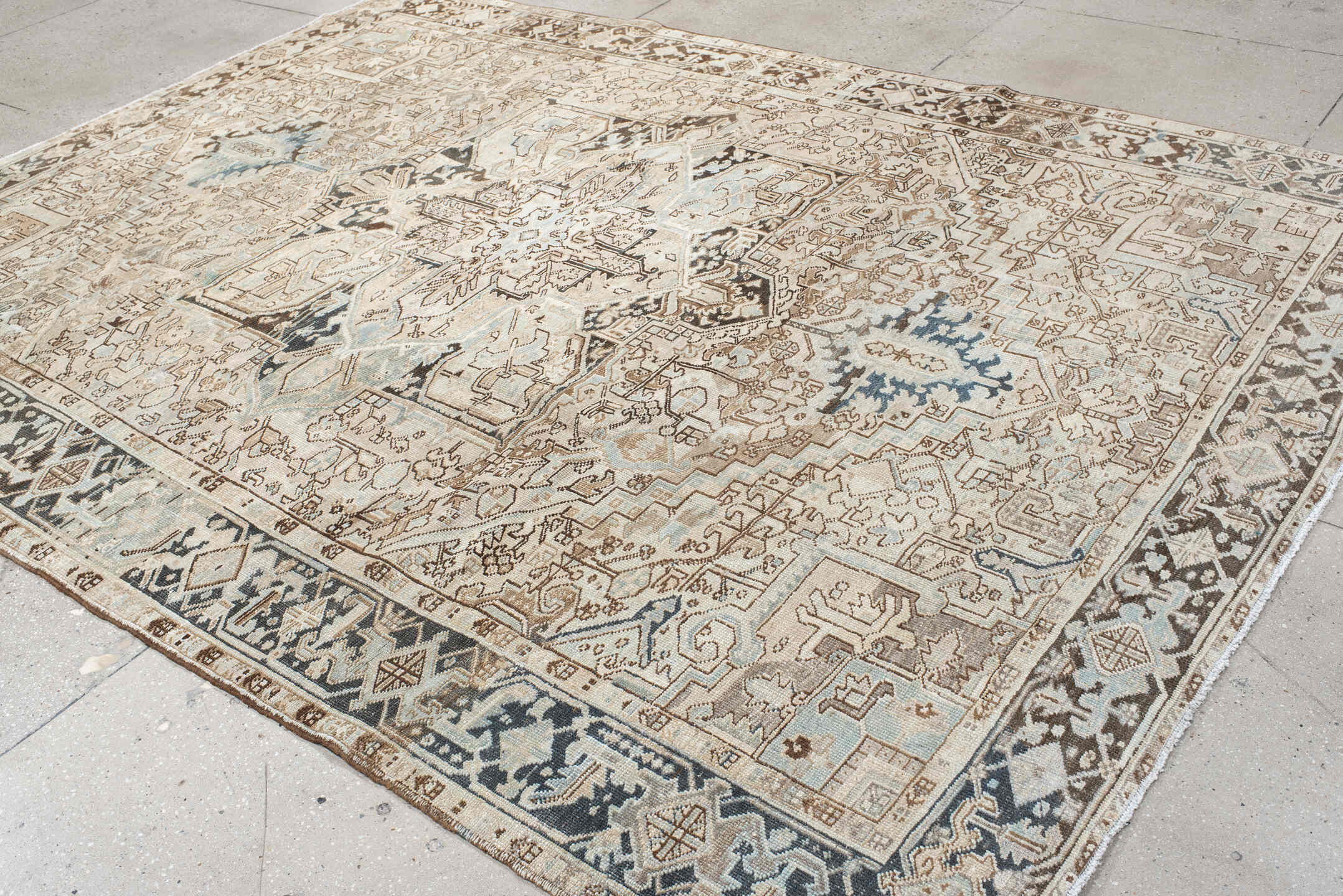 8' x 10' one-of-a-kind handmade vintage Heriz large size rug. Color palette: ivory, taupe, charcoal, light blue, beige