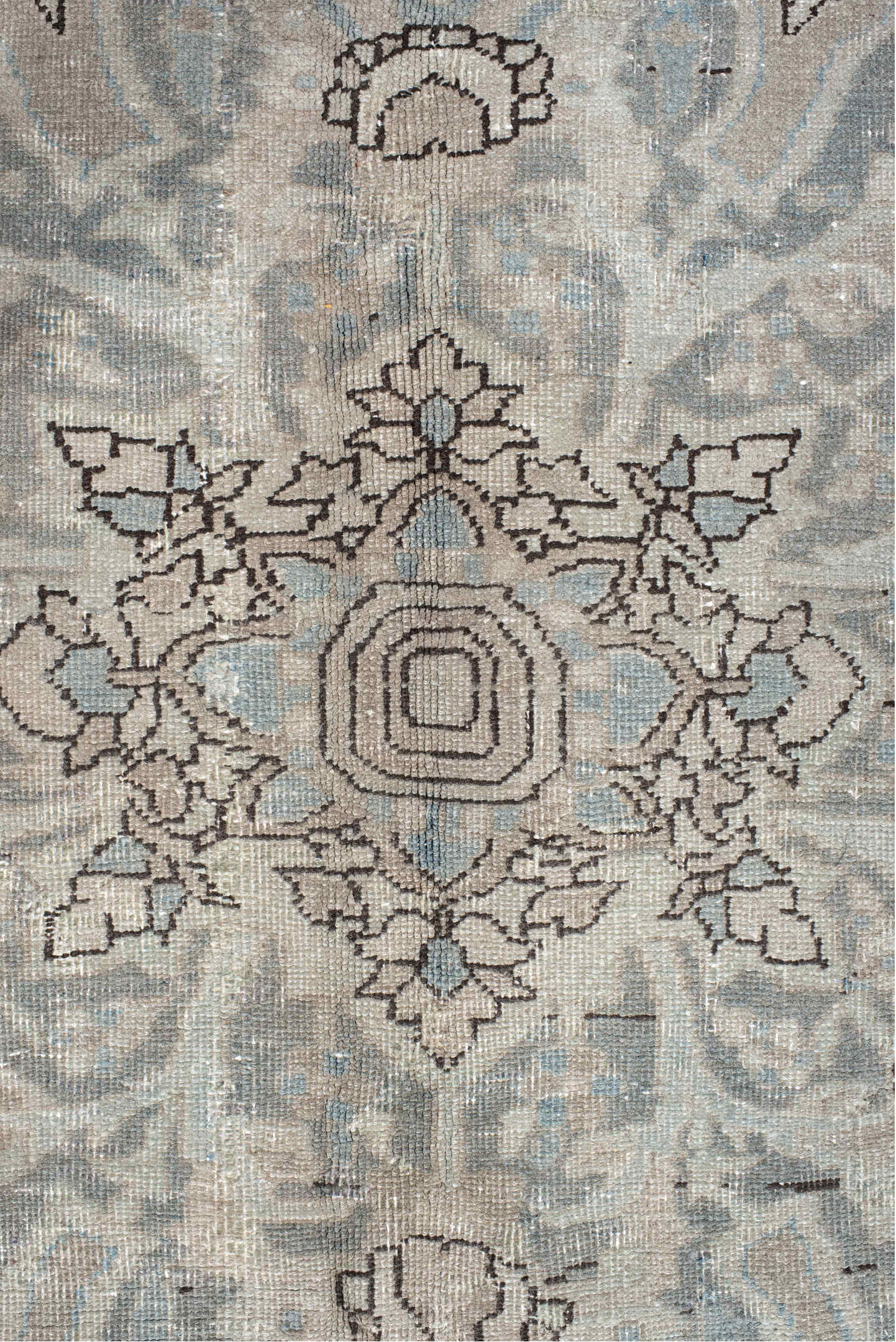 10' x 13' one-of-a-kind handmade vintage Heriz large size rug. Color palette: gray, light gray, off-white, pink, silver