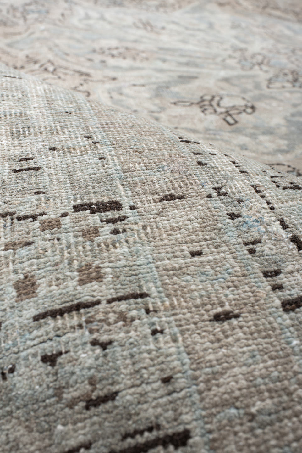 10' x 13' one-of-a-kind handmade antique Heriz large size rug. Color palette: ivory, pale blue, taupe, beige, charcoal