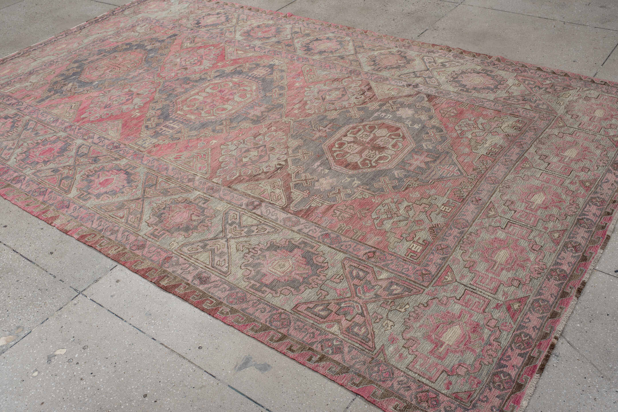 6' x 11' one-of-a-kind handmade vintage Sumak large size rug. Color palette: rose, ivory, slate, dusty pink, taupe, sage
