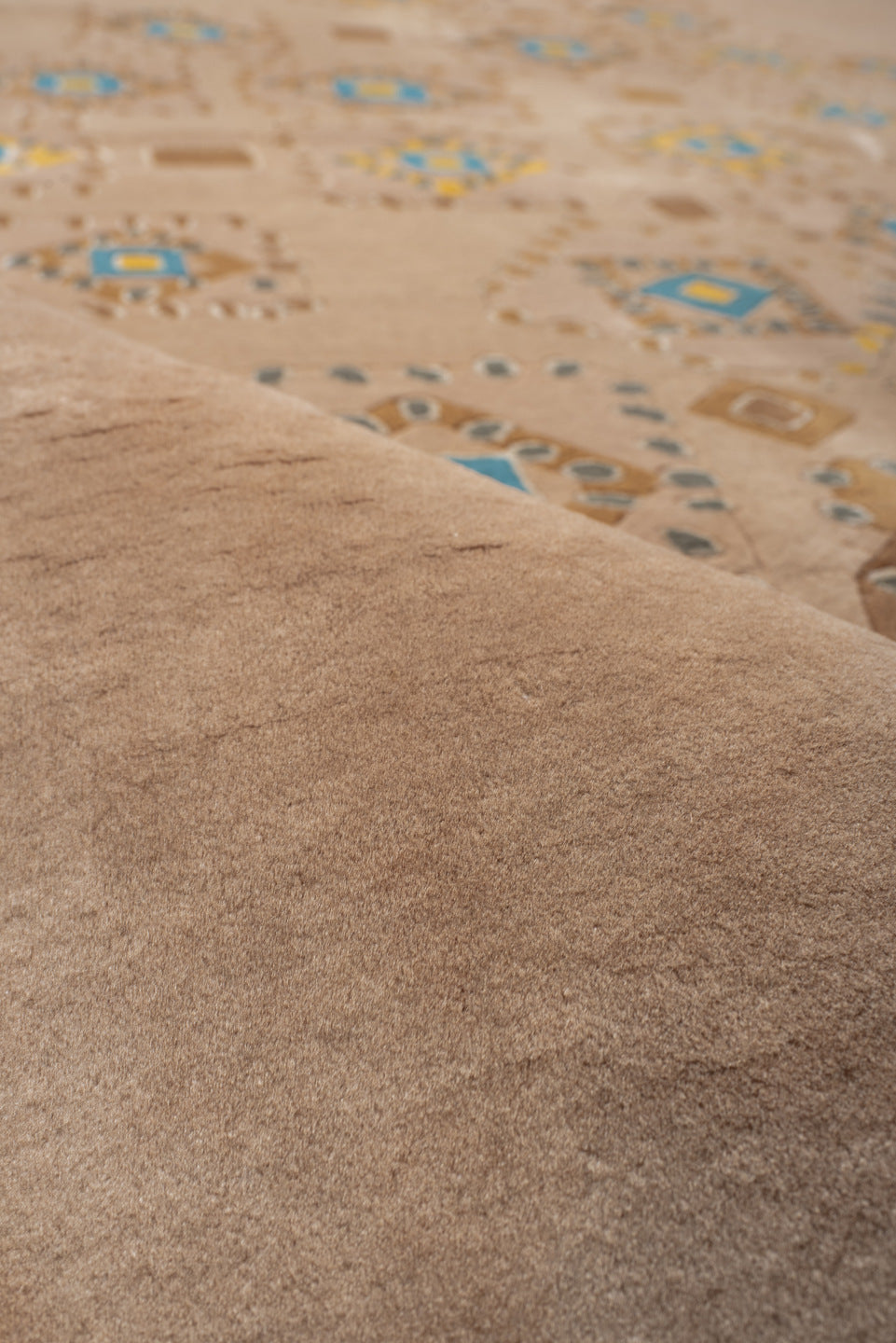 6' x 9' one-of-a-kind handmade vintage Kashan medium size rug. Color palette: camel, taupe, gold, ivory, slate, teal, beige