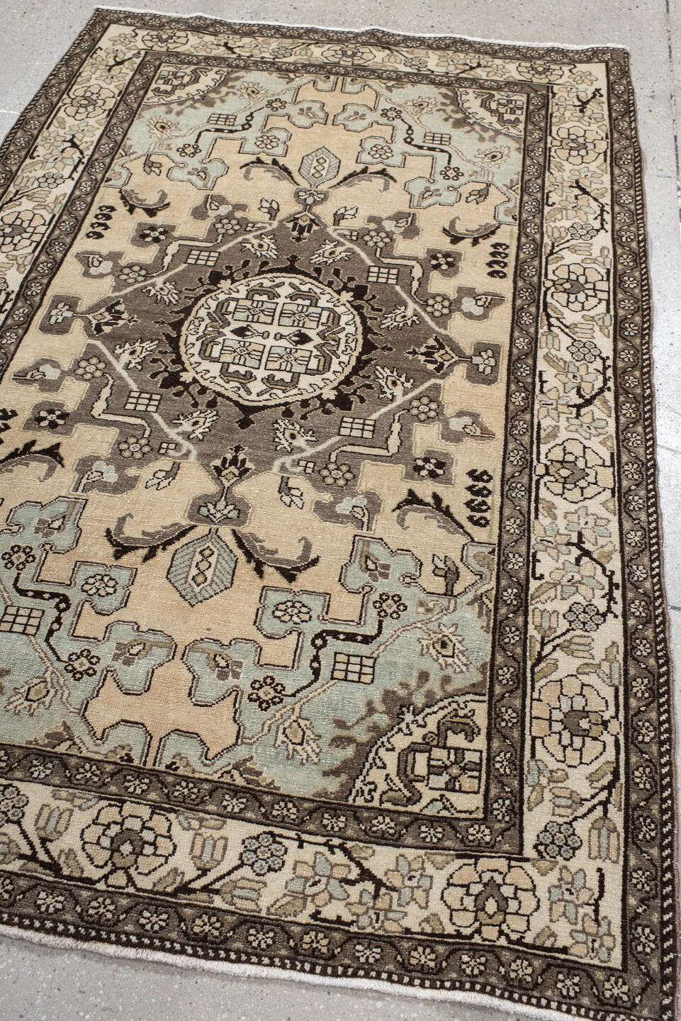 4' x 6' one-of-a-kind handmade vintage Malayer small size rug. Color palette: ivory, taupe, charcoal, pale blue, cream
