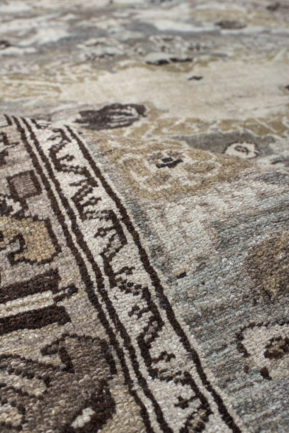 4' x 6' one-of-a-kind handmade vintage Malayer small size rug. Color palette: ivory, pale blue, taupe, olive, charcoal