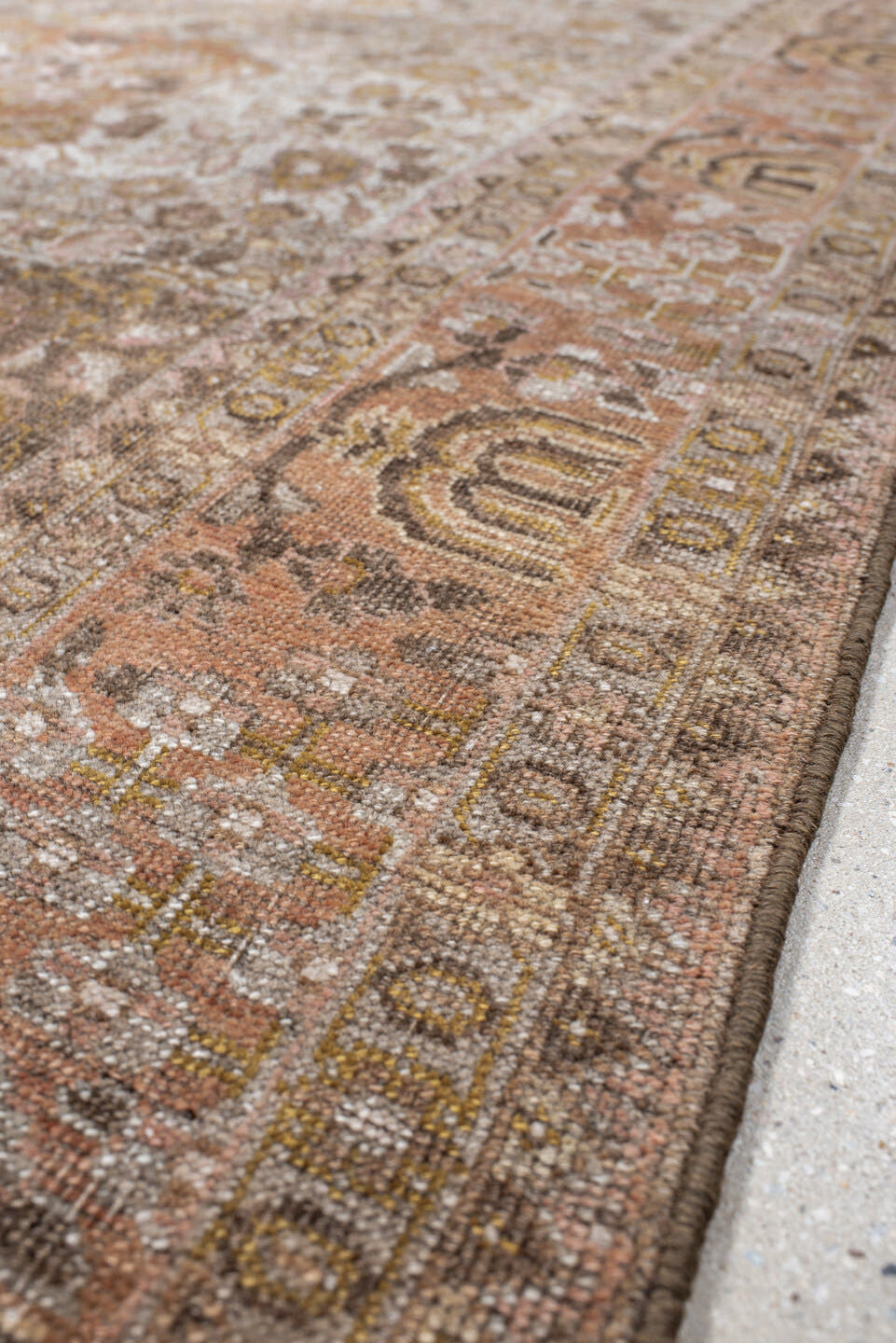 4' x 6' one-of-a-kind handmade vintage Bidjar small size rug. Color palette: rose, taupe, terra cotta, brown, ivory, sage