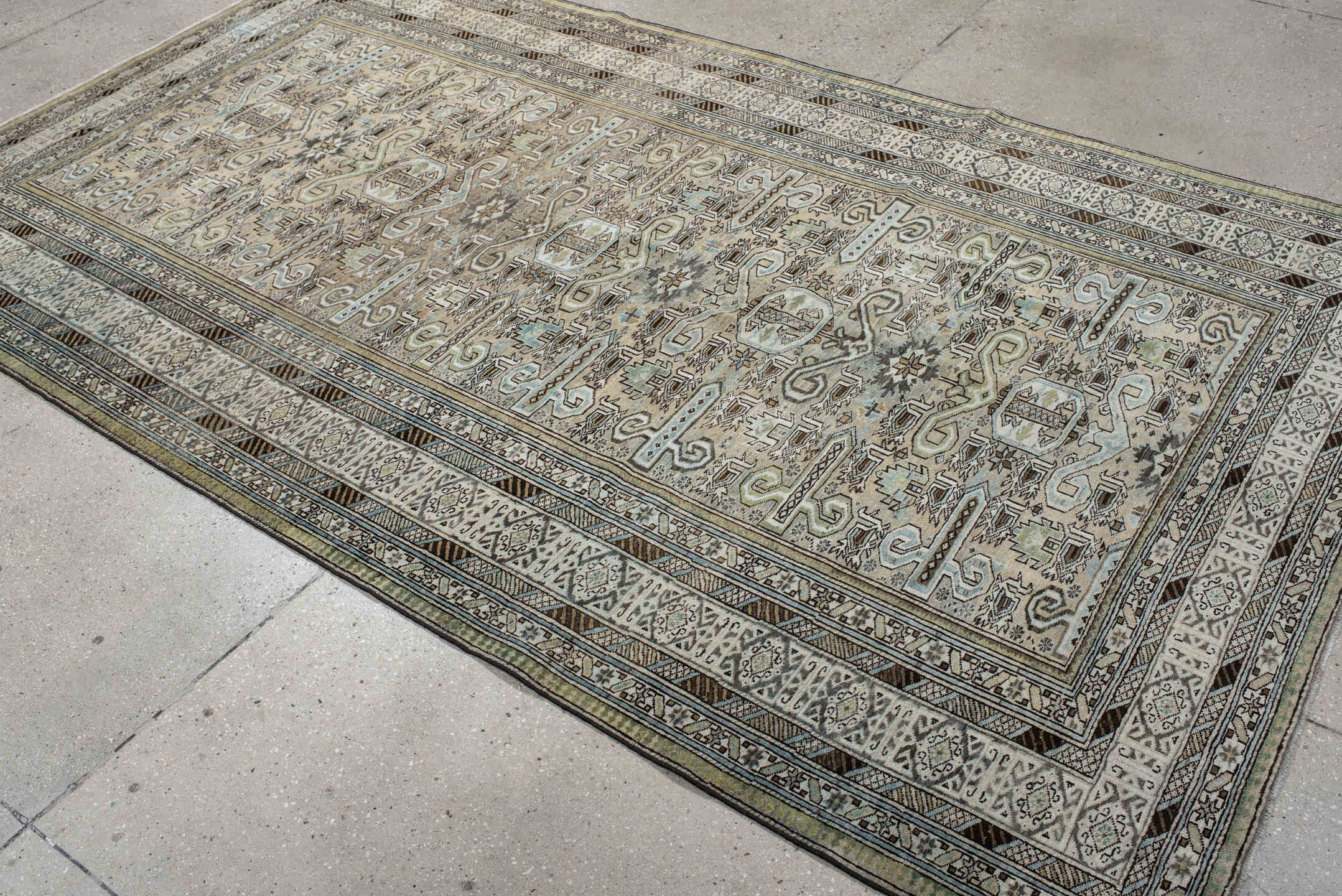 5' x 9' one-of-a-kind handmade vintage Ardebil medium size rug. Color palette: light gray, off-white, gray, black, dark gray