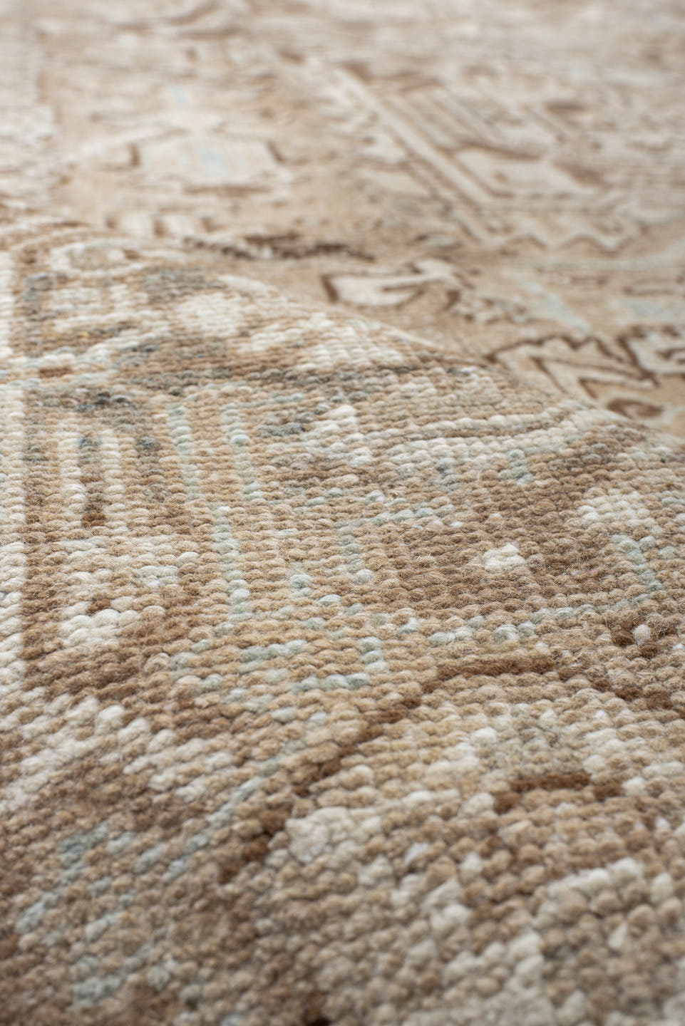 8' x 10' one-of-a-kind handmade vintage Heriz large size rug. Color palette: taupe, ivory, beige, brown, pale blue, gray