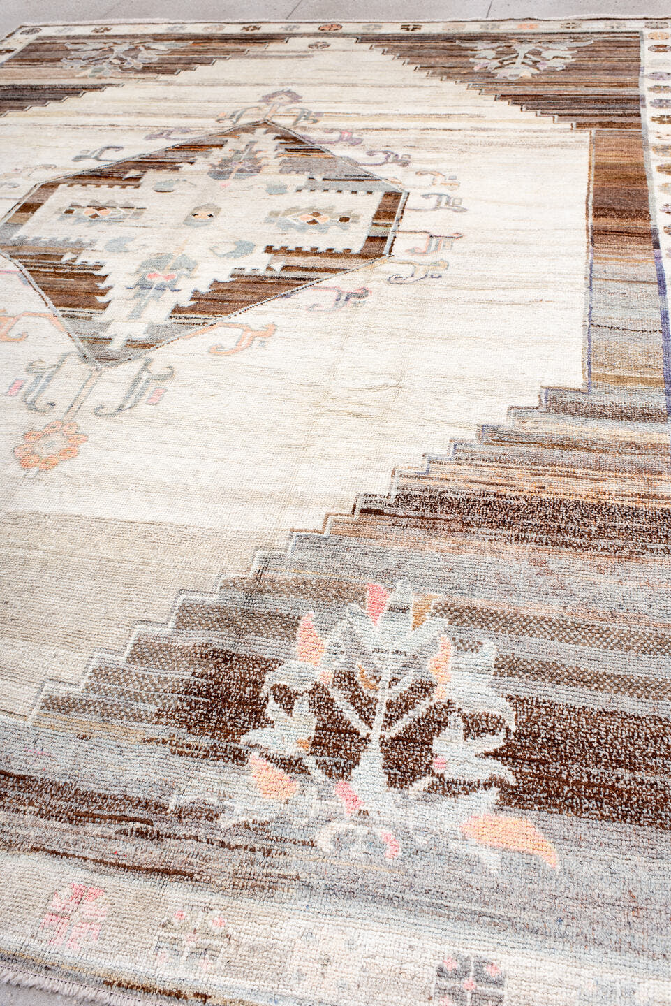 10' x 13' one-of-a-kind handmade vintage Kars large size rug. Color palette: ivory, brown, taupe, camel, pale blue, lavender