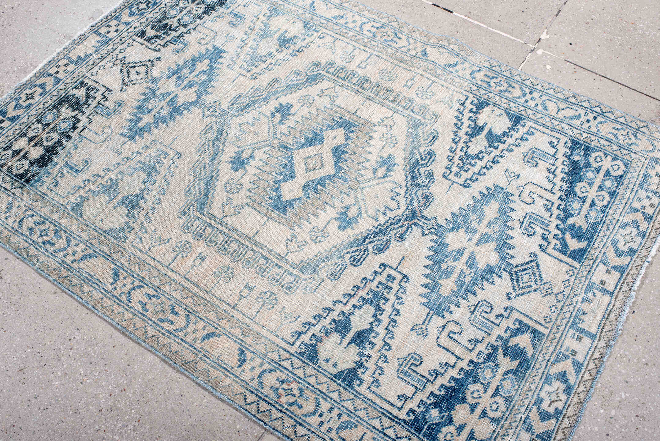 3' x 5' one-of-a-kind handmade vintage Veece small size rug. Color palette: ivory, sky blue, slate blue, navy, cream