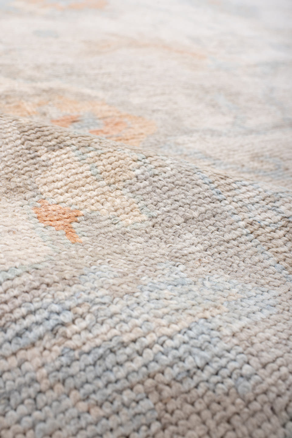 8' x 10' one-of-a-kind handmade vintage Oushak large size rug. Color palette: ivory, pale blue, blush, cream, taupe, peach