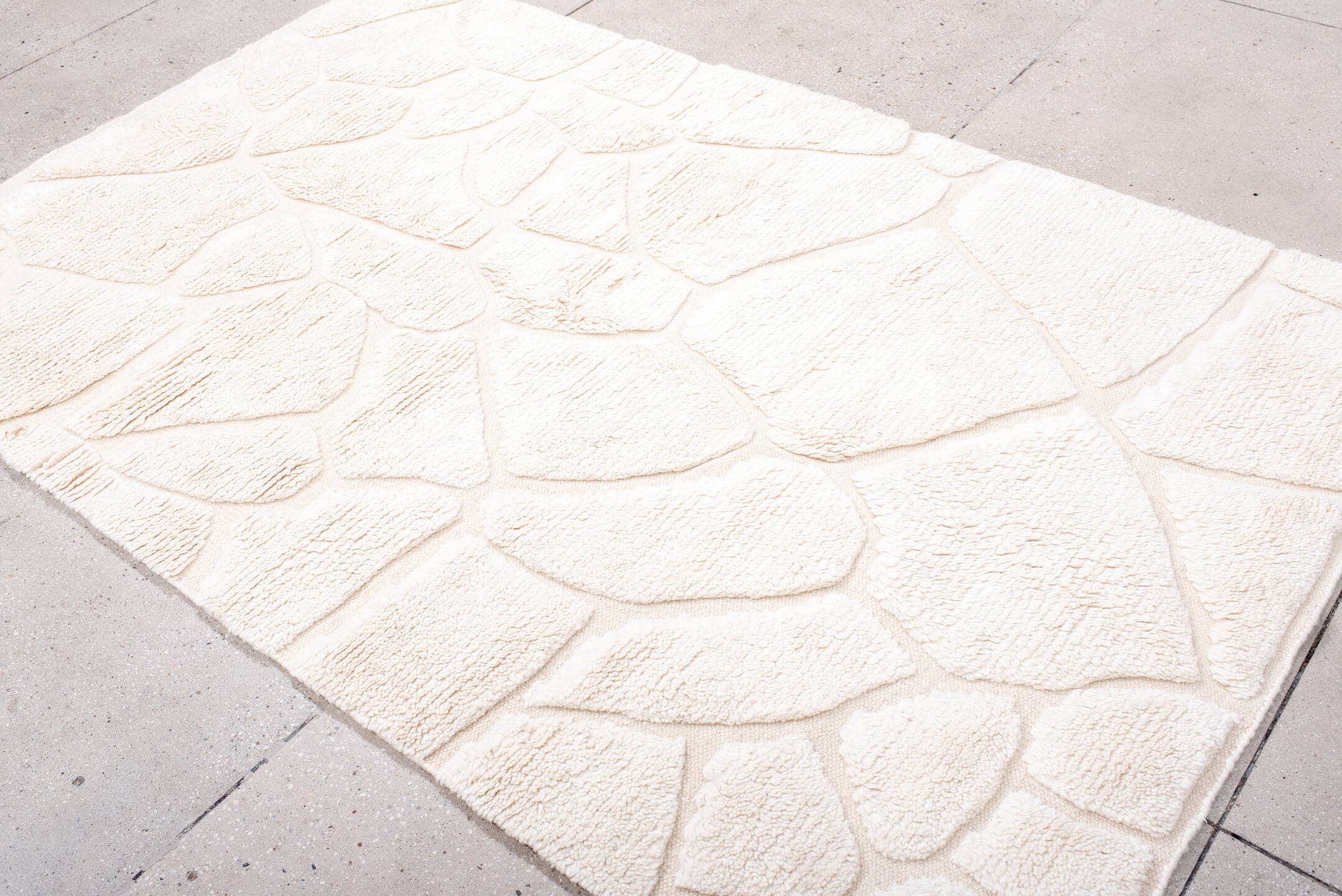 5' x 8' one-of-a-kind handmade vintage Moroccan medium size rug. Color palette: ivory, cream, beige