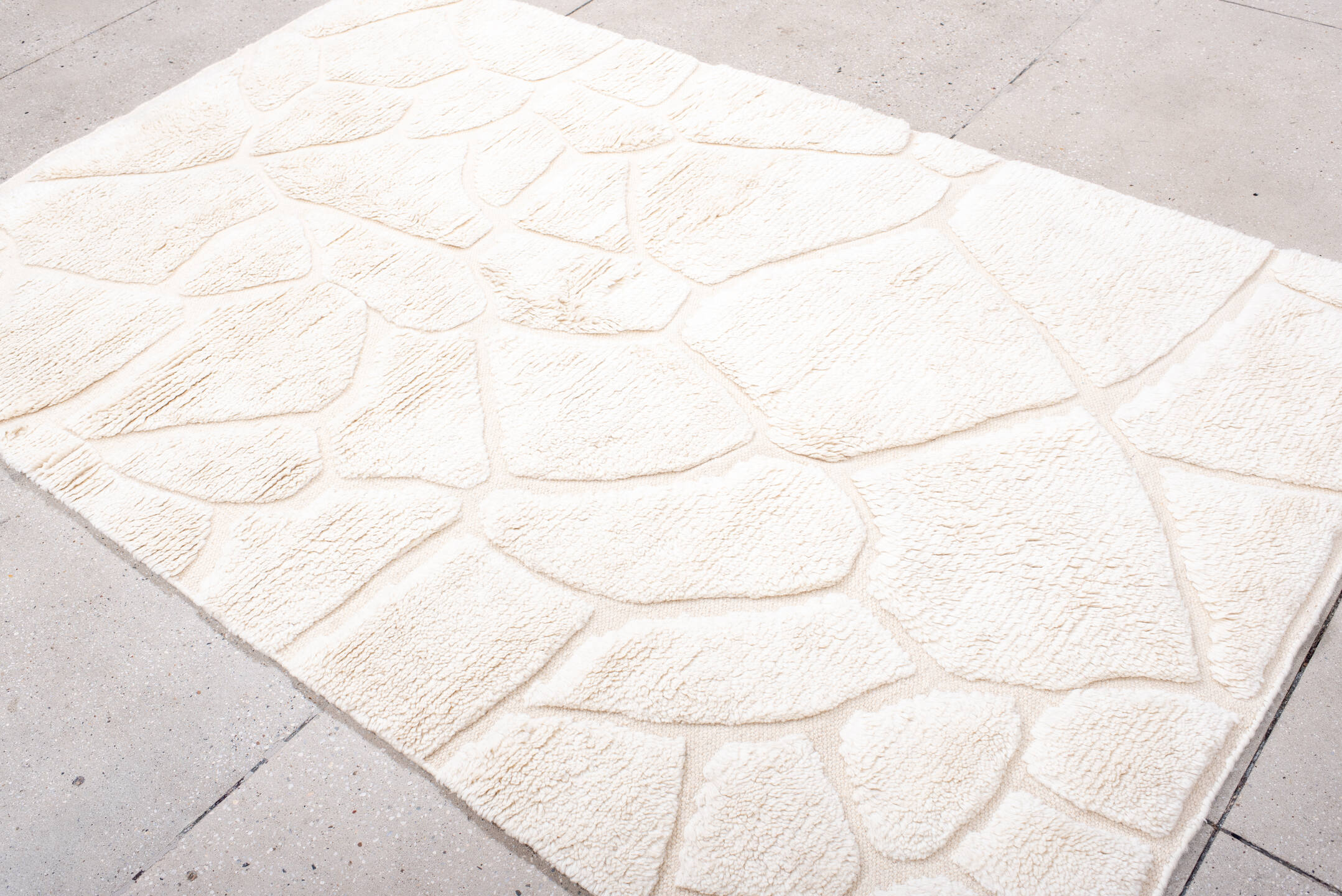 5' x 8' one-of-a-kind handmade vintage Moroccan medium size rug. Color palette: ivory, cream, beige
