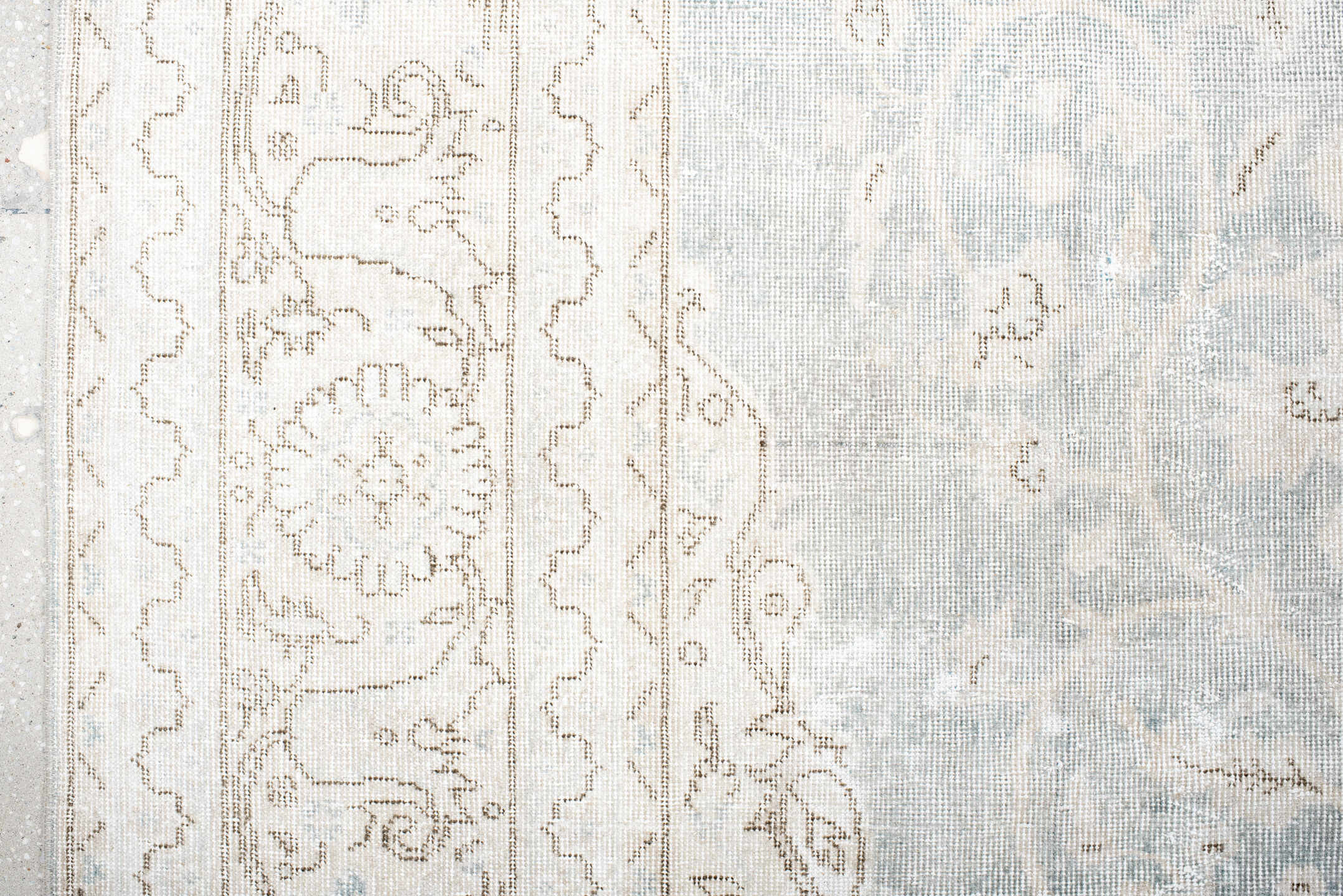 9' x 13' one-of-a-kind handmade antique Sparta large size rug. Color palette: ivory, pale blue, beige, cream, taupe