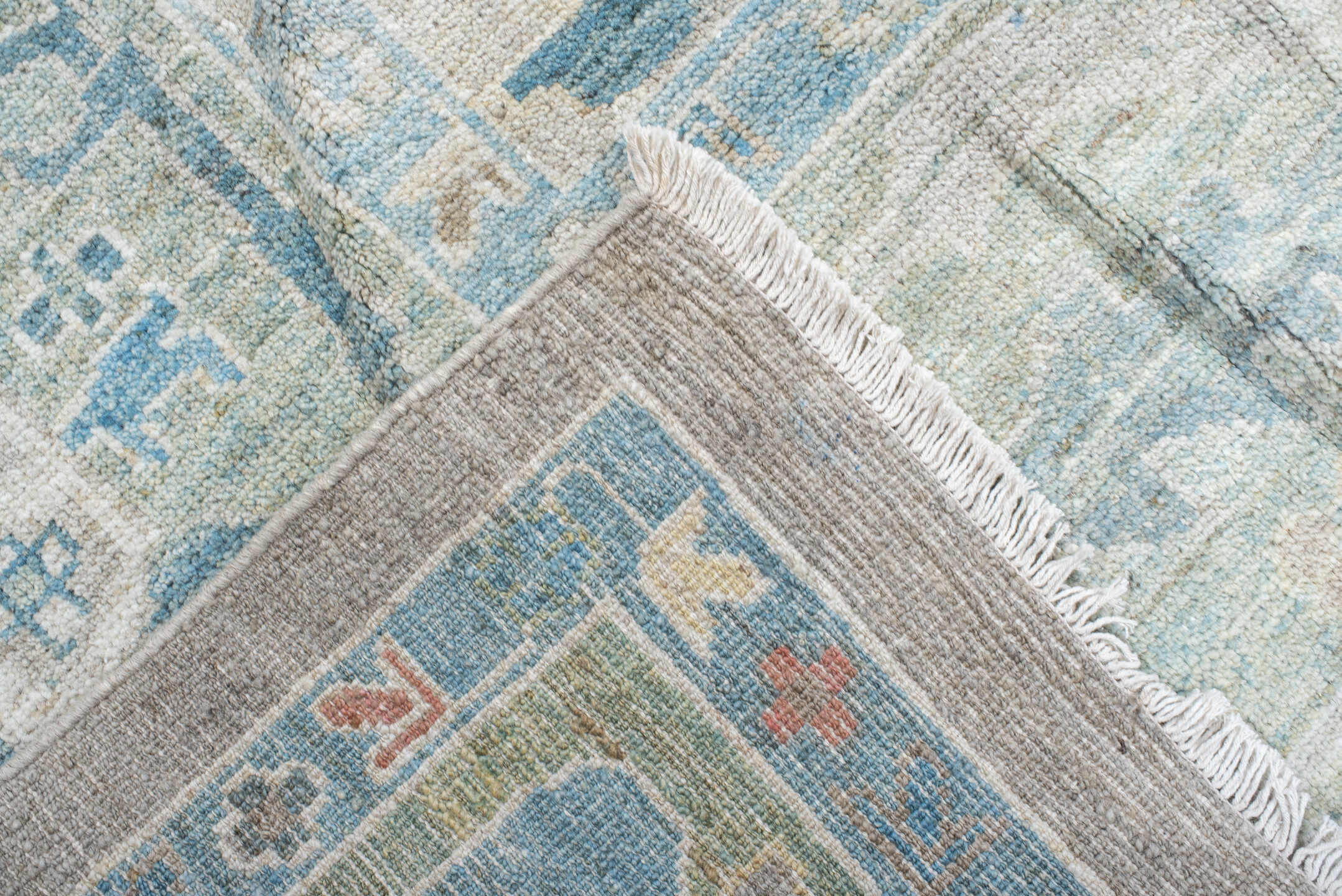 10' x 11' one-of-a-kind handmade vintage Sultanabad large size rug. Color palette: ivory, sky_blue, aqua, blush, taupe