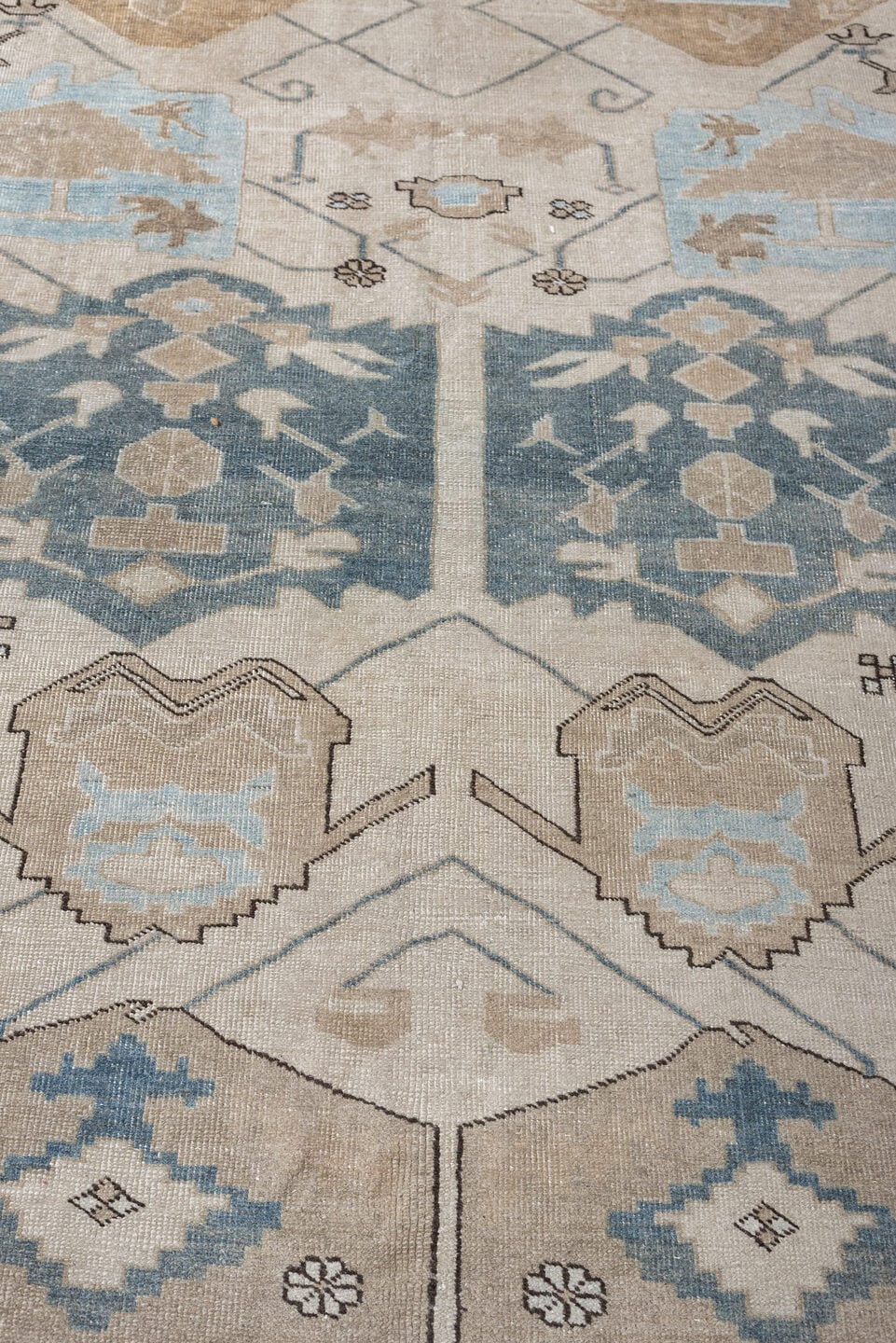 8' x 11' one-of-a-kind handmade antique Ardebil large size rug. Color palette: ivory, powder blue, taupe, muted teal, sand