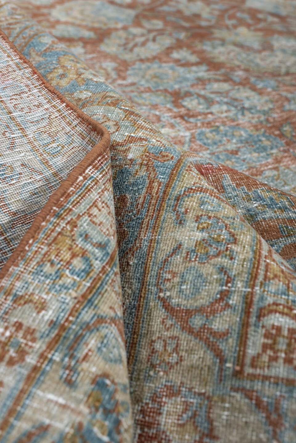 7' x 10' one-of-a-kind handmade antique Kashan large size rug. Color palette: pale aqua, ivory, terracotta, light blue