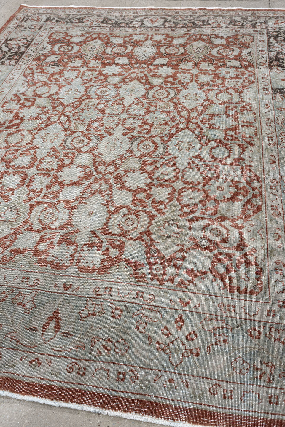 6' x 8' one-of-a-kind handmade antique Mahal medium size rug. Color palette: terracotta, ivory, pale blue gray, rust