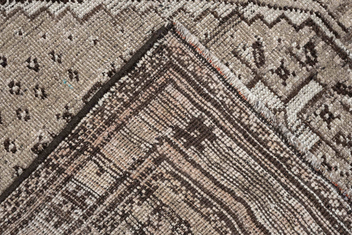 5' x 9' one-of-a-kind handmade antique Shiraz medium size rug. Color palette: ivory, taupe, charcoal, brown, camel, ebony