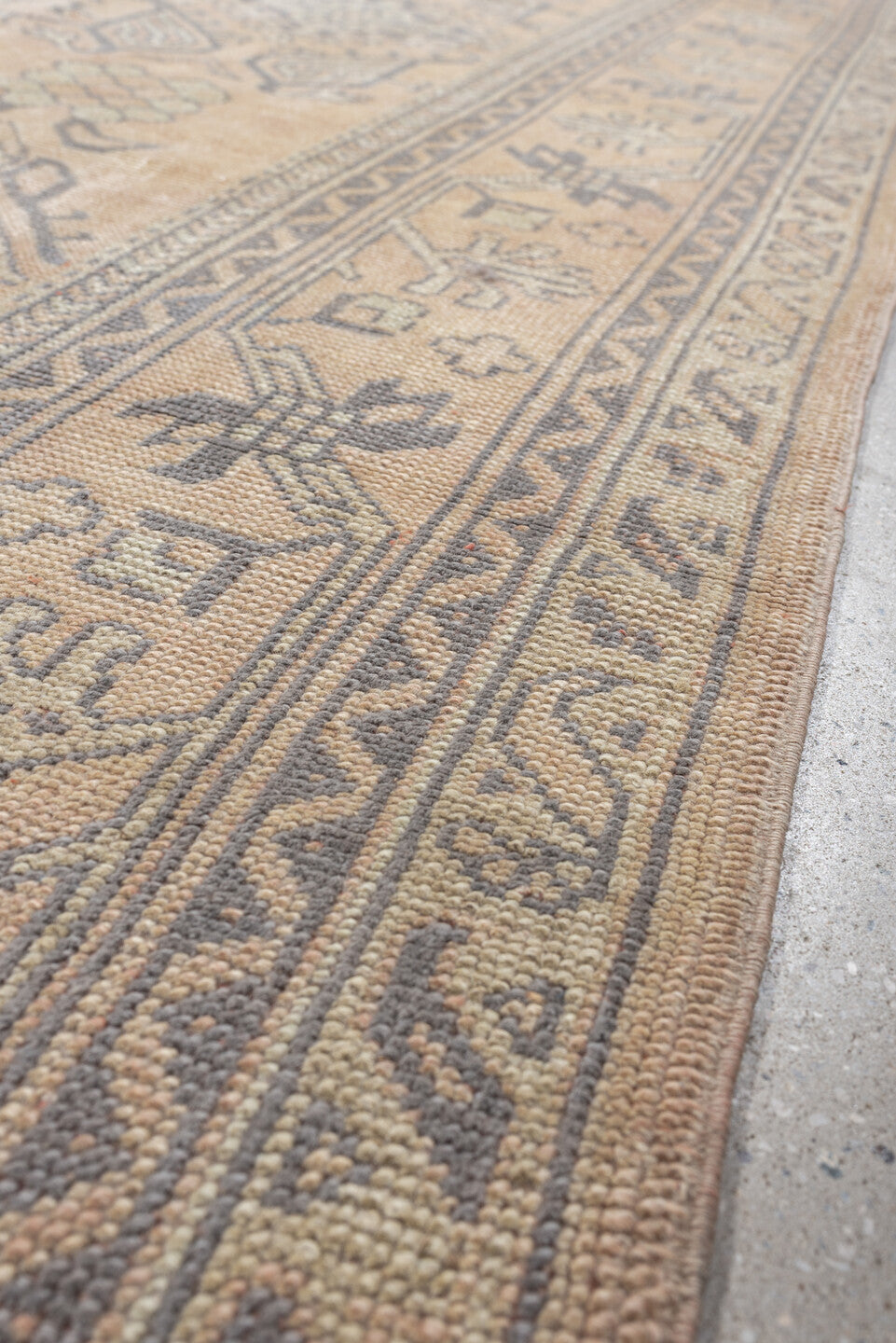 8' x 9' one-of-a-kind handmade antique Oushak large size rug. Color palette: peach, ivory, gray blue, taupe, sage, charcoal
