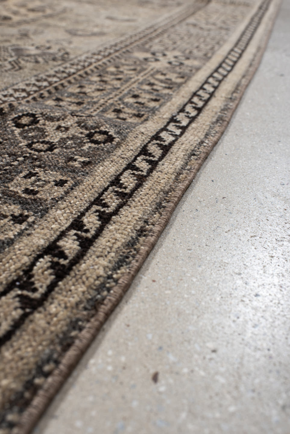 7' x 9' one-of-a-kind handmade vintage Shiraz large size rug. Color palette: ivory, taupe, charcoal, brown, camel, slate