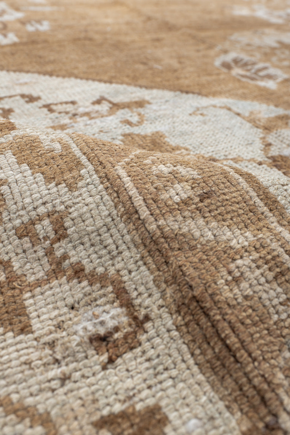 7' x 10' one-of-a-kind handmade vintage Oushak large size rug. Color palette: camel, ivory, taupe, beige, sand, brown, gray