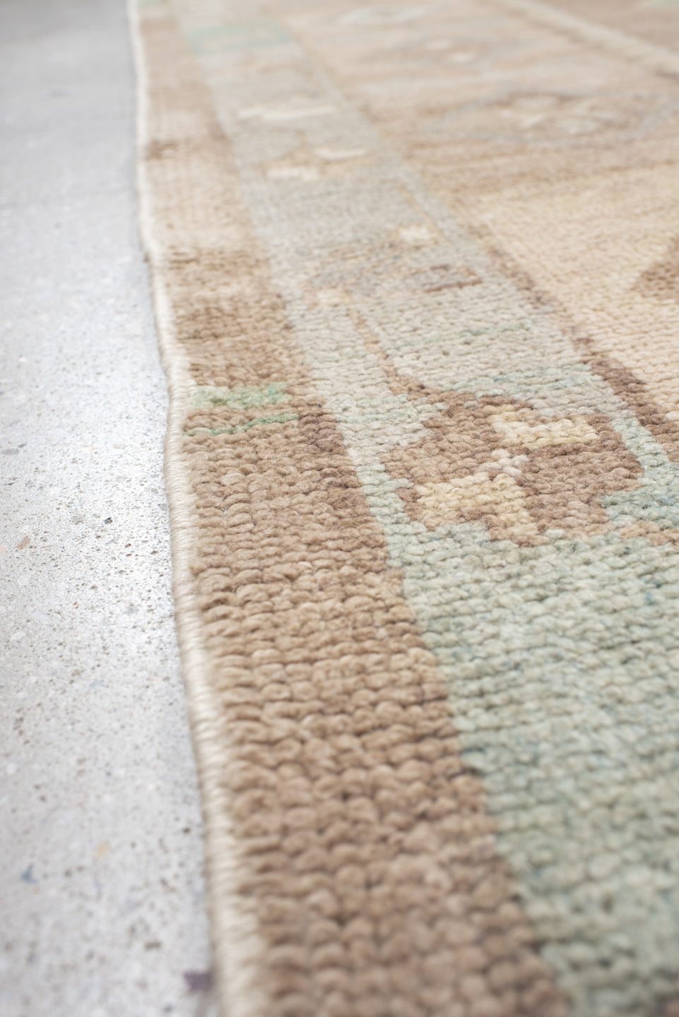 9' x 12' one-of-a-kind handmade vintage Oushak large size rug. Color palette: taupe, ivory, aqua, beige, sand, pale blue