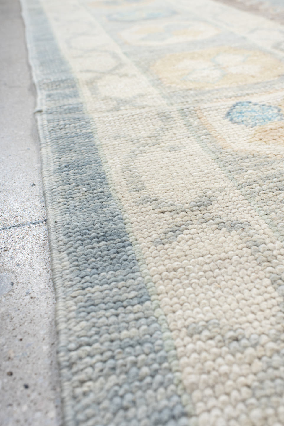 8' x 10' one-of-a-kind handmade vintage Oushak large size rug. Color palette: pale blue, ivory, cream, taupe, beige