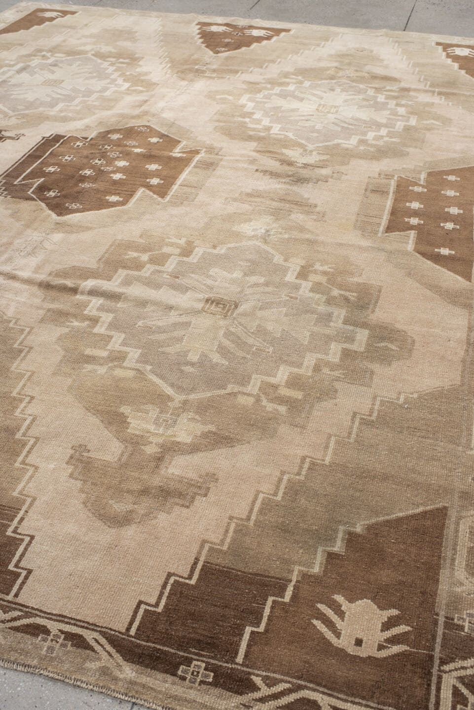 9' x 11' one-of-a-kind handmade vintage Kars large size rug. Color palette: beige, taupe, camel, brown, ivory, sand, gray
