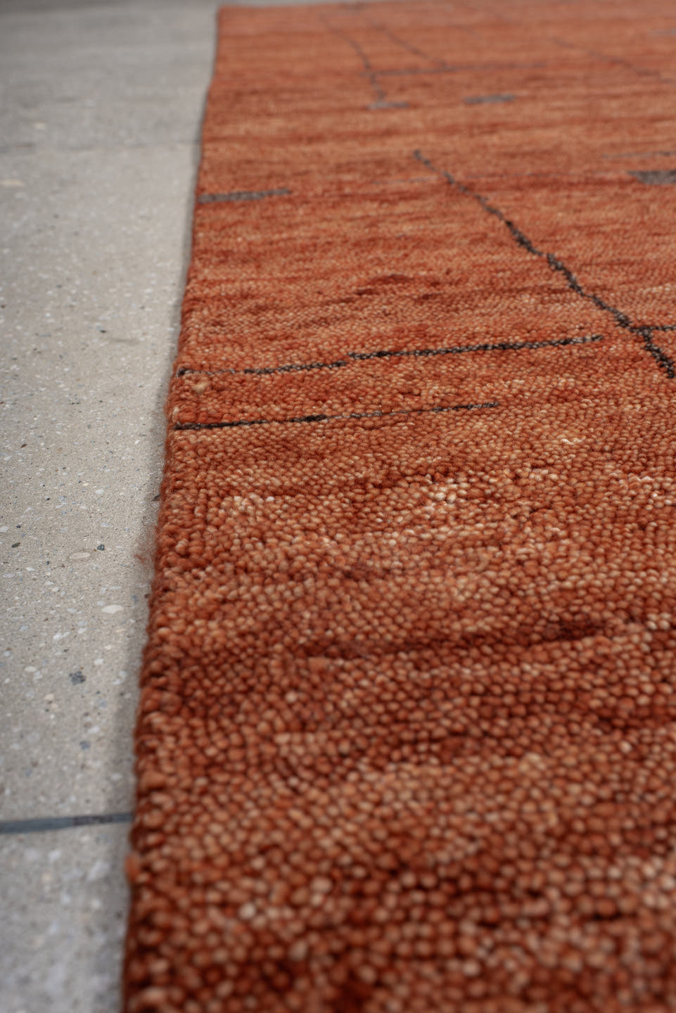 8' x 10' one-of-a-kind handmade vintage Tribeca large size rug. Color palette: terra cotta, rust, cinnamon, charcoal, copper
