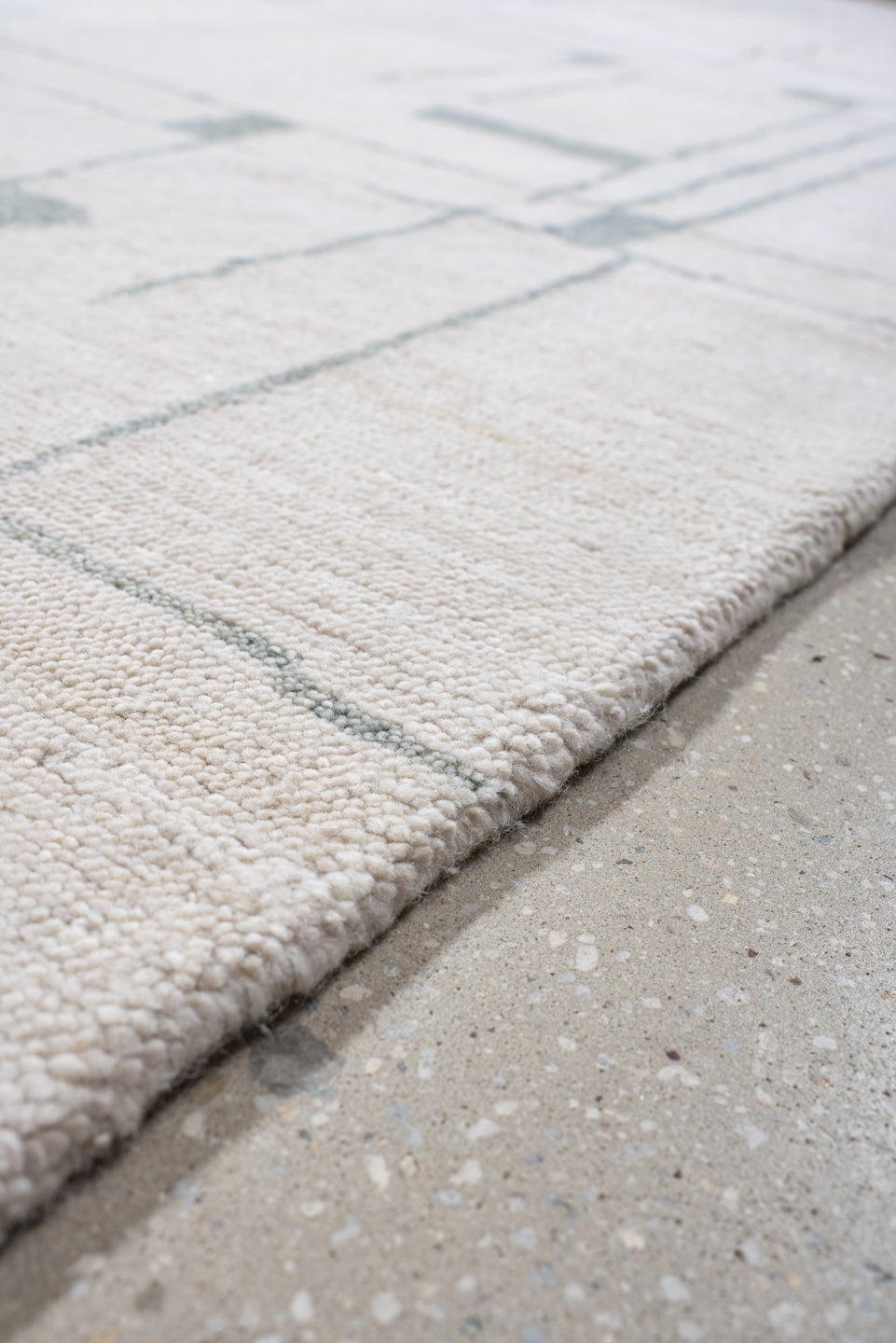 8' x 10' one-of-a-kind handmade vintage Tribeca large size rug. Color palette: ivory, pale blue, cream, light gray