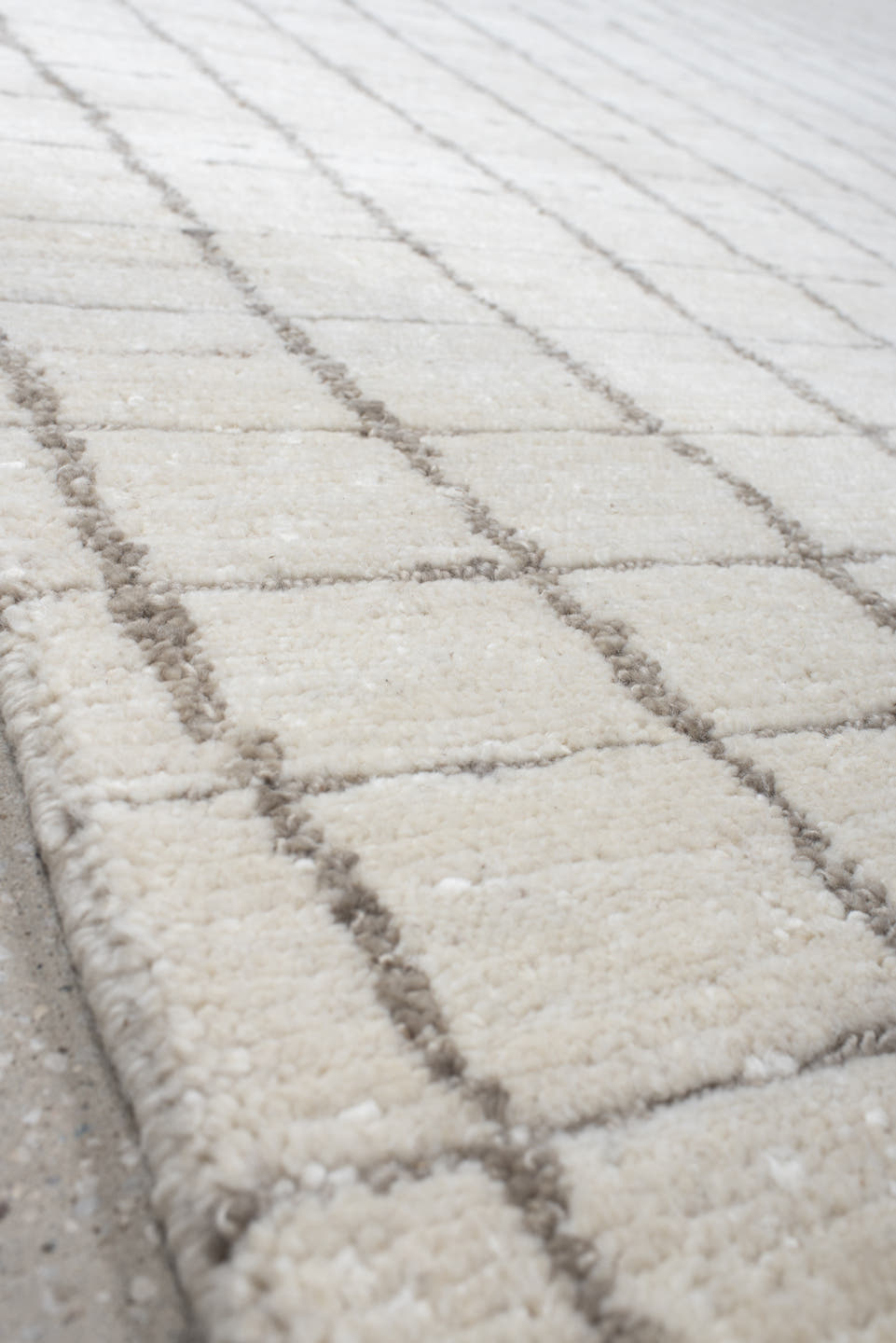 9' x 12' one-of-a-kind handmade vintage Tribeca large size rug. Color palette: ivory, taupe, cream, beige, light gray, gray